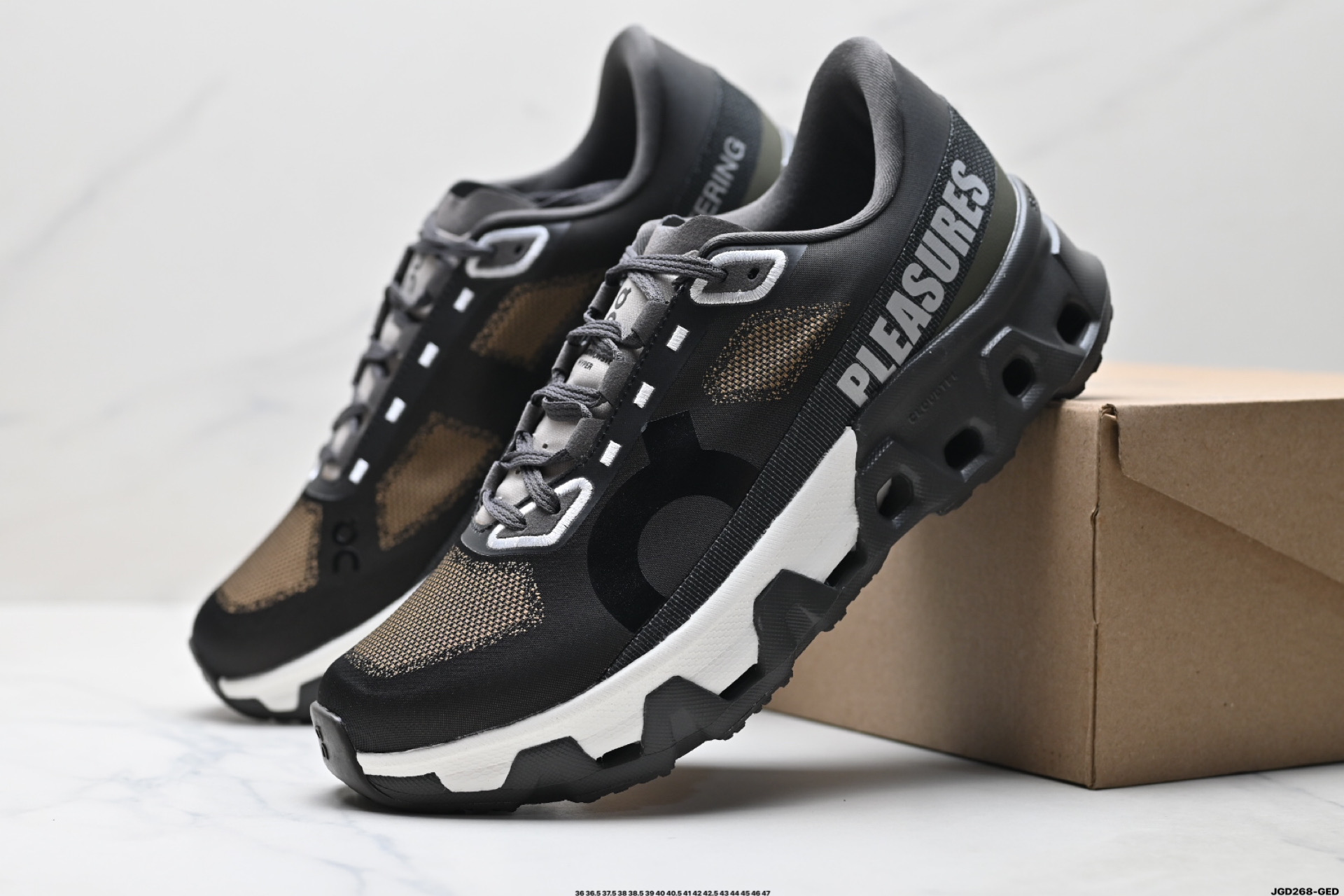 190 On Cloudmonster Hyper 昂跑 户外街头机能风新兴品牌轻便低帮跑步鞋