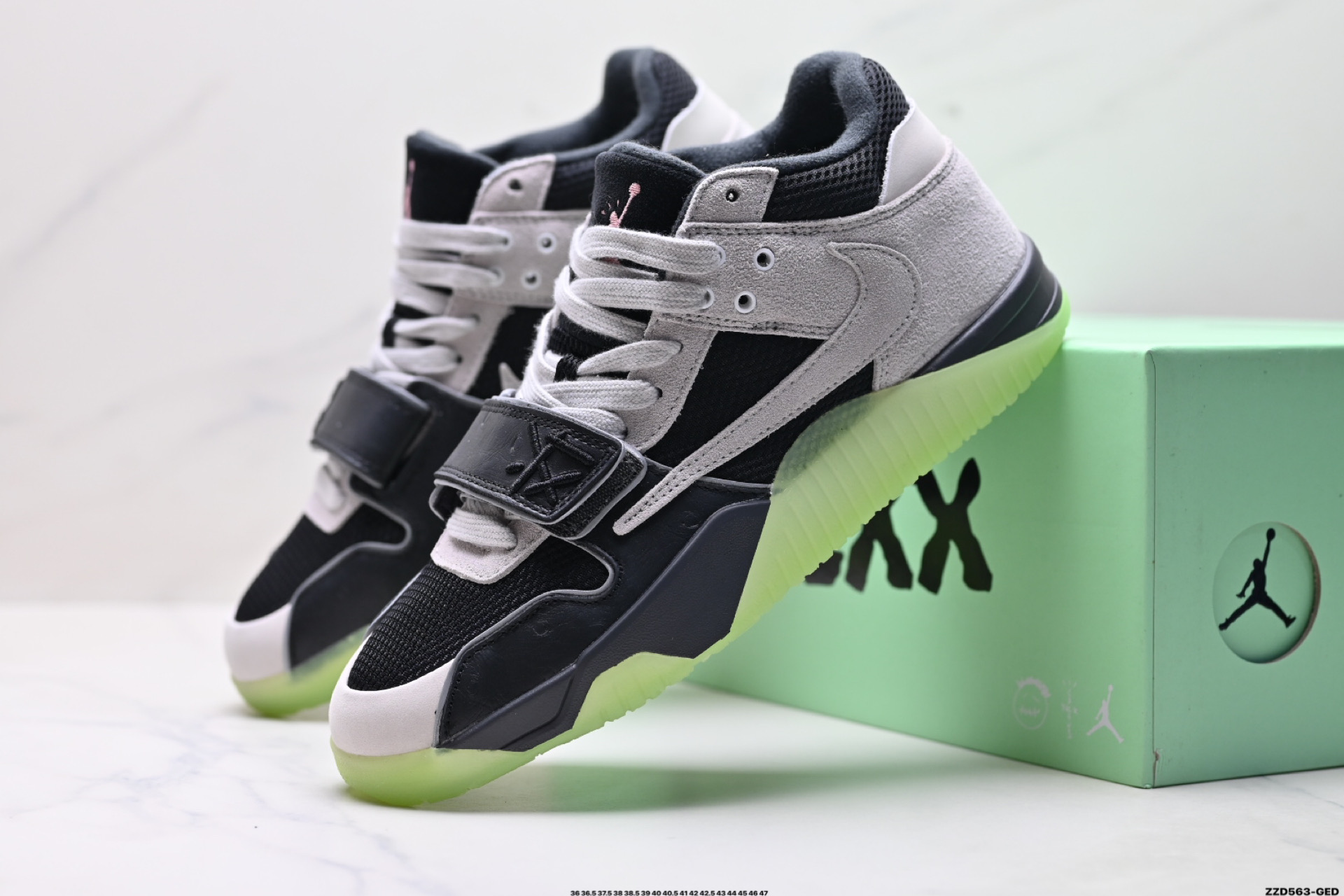 260 Nike Jordan Jumpman Jack TR x Travis Scott 耐克 舒适百搭 防滑耐磨 中帮 复古篮球鞋 IH7971-001