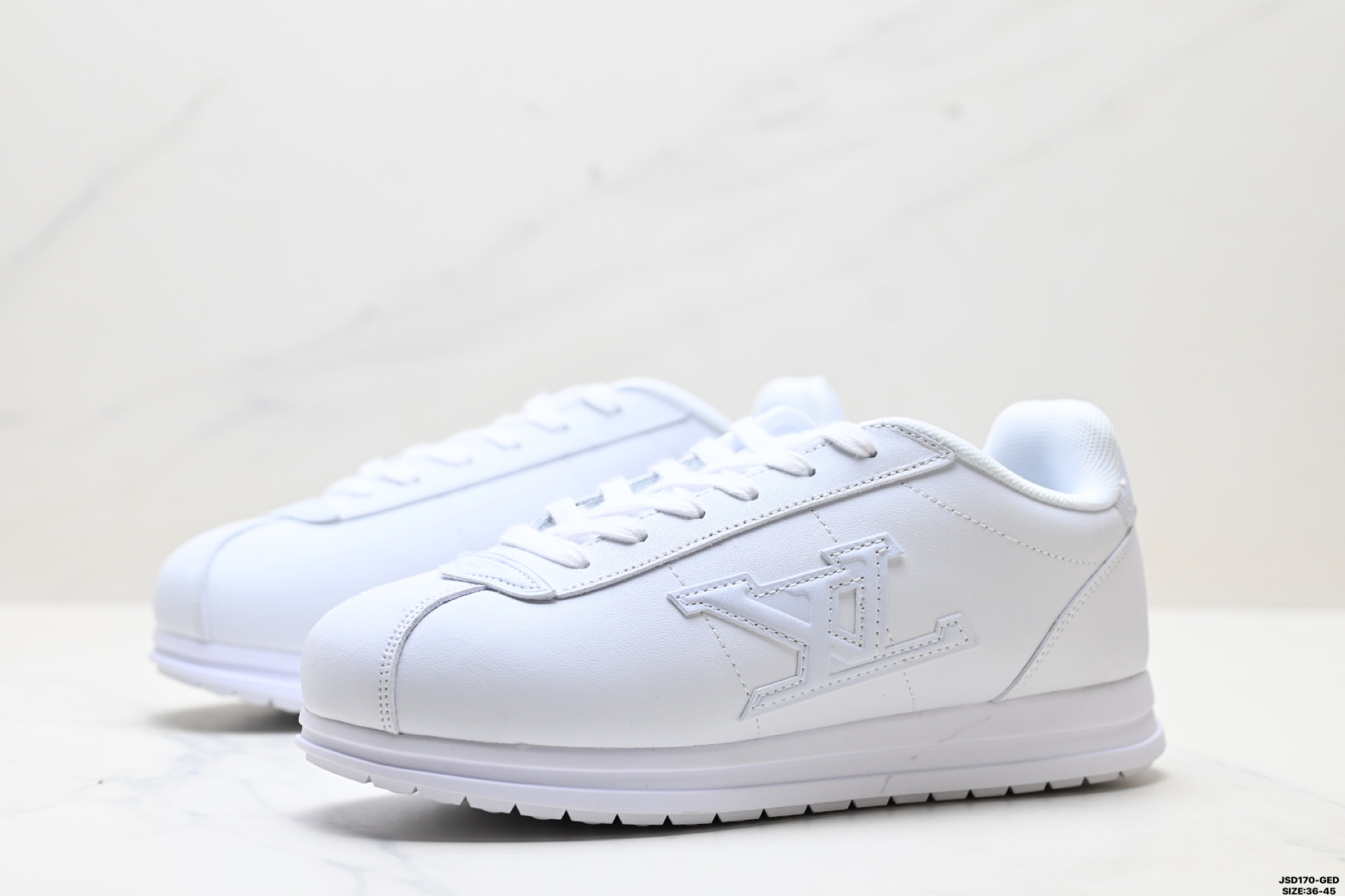 210 LOUIS VUITTON x Nigo 联名款 Buttersoft FW25 圆头系带 低帮 生活休闲鞋