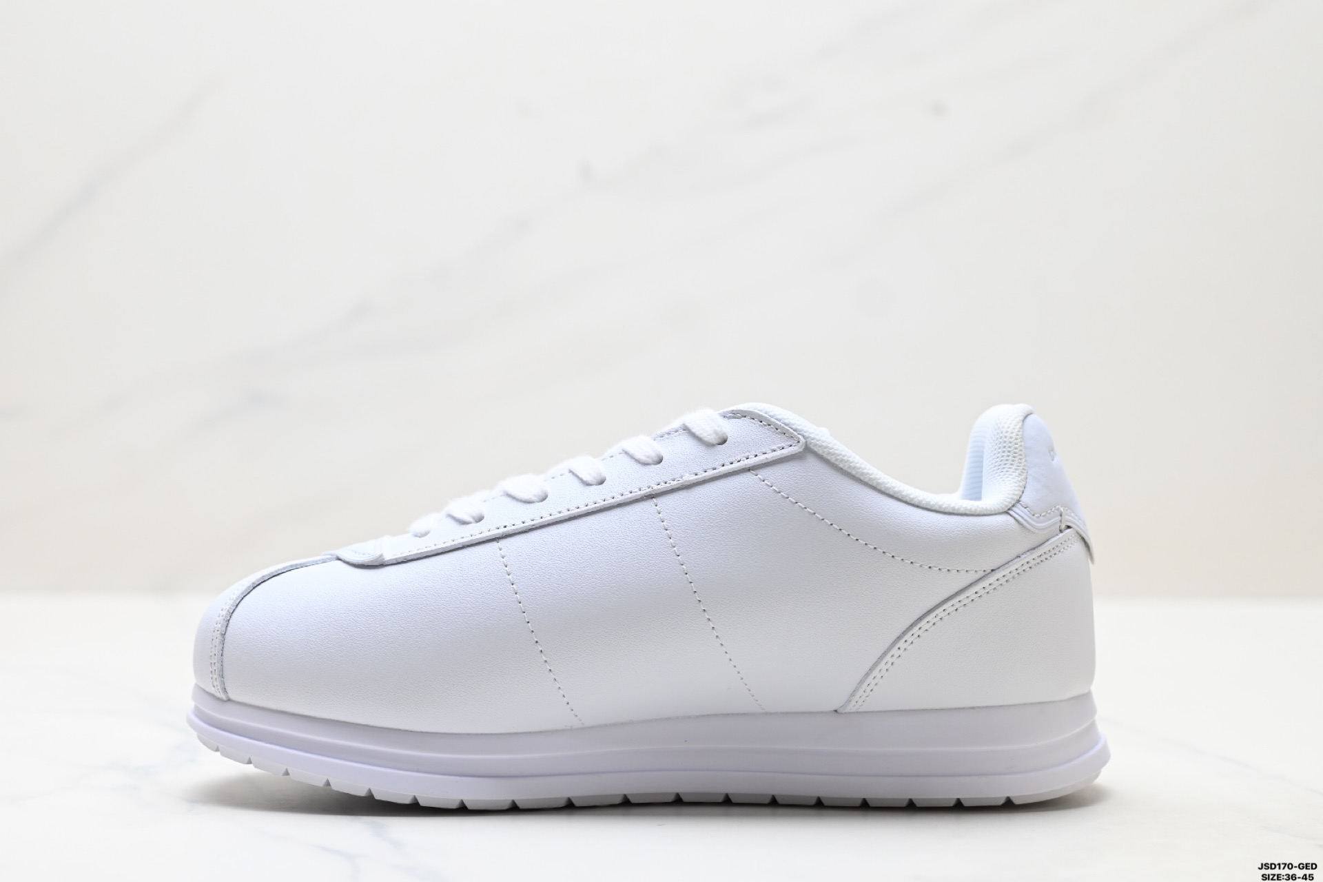 210 LOUIS VUITTON x Nigo 联名款 Buttersoft FW25 圆头系带 低帮 生活休闲鞋