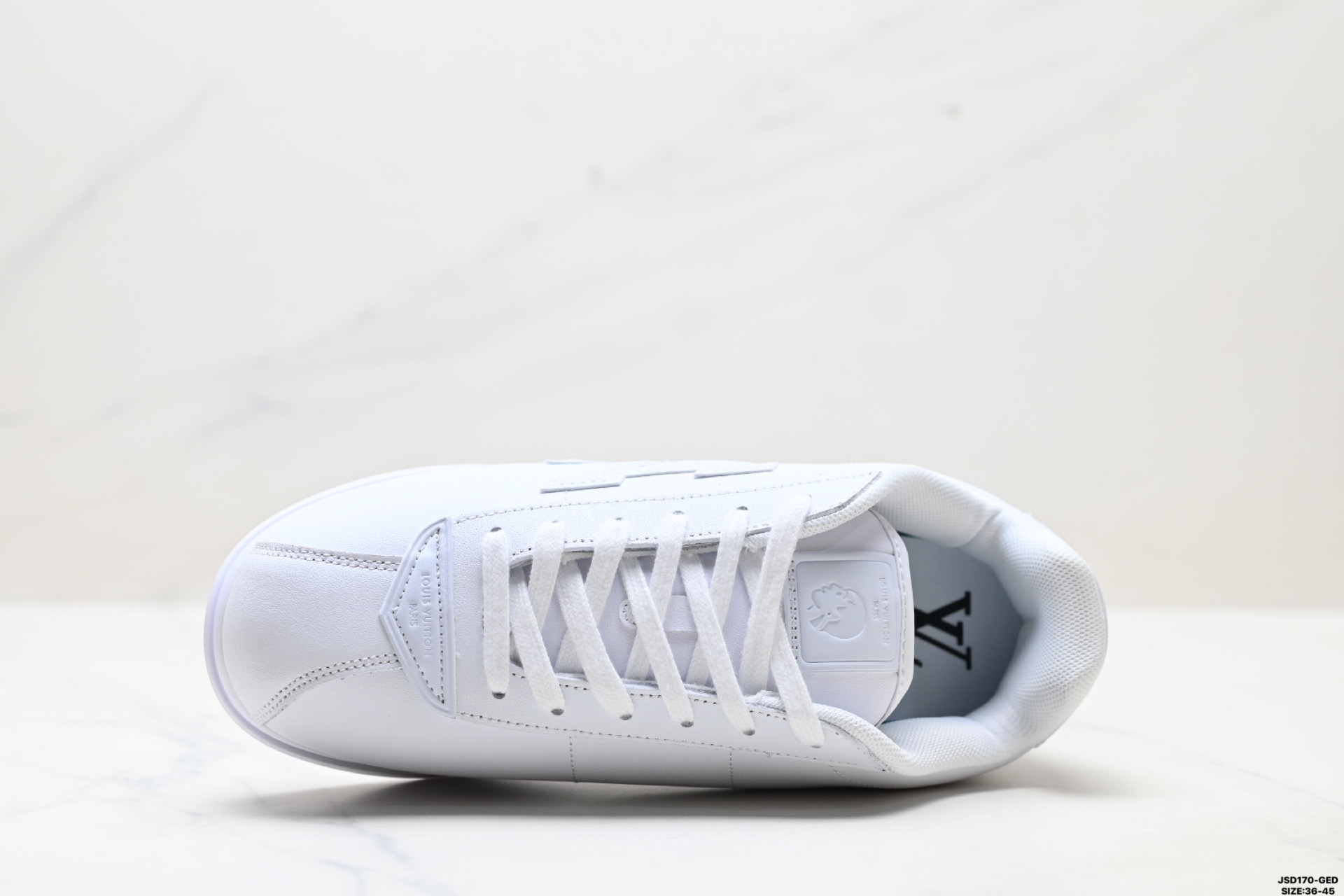 210 LOUIS VUITTON x Nigo 联名款 Buttersoft FW25 圆头系带 低帮 生活休闲鞋