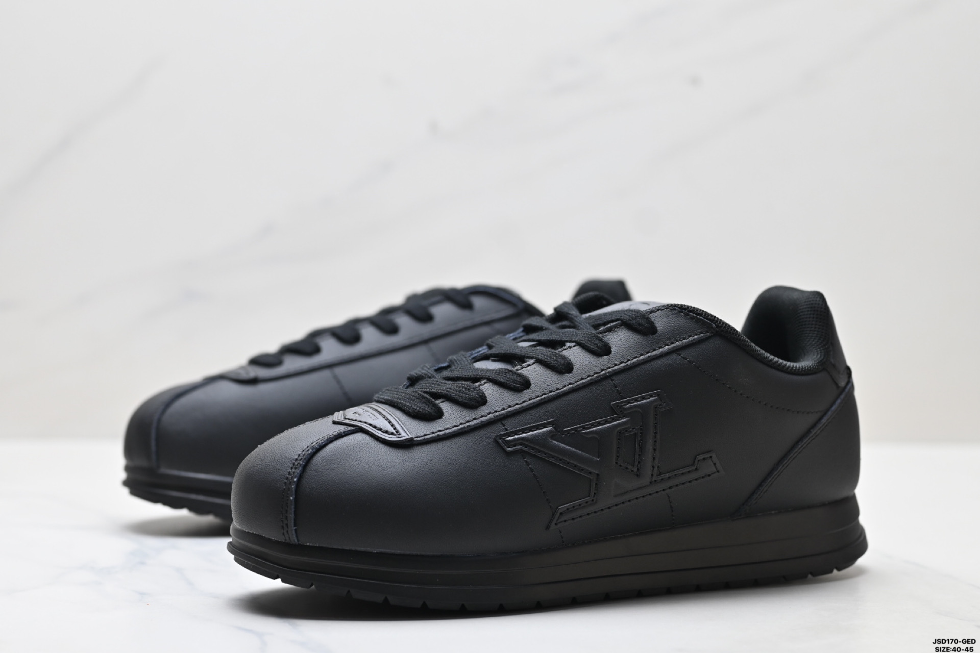 210 LOUIS VUITTON x Nigo 联名款 Buttersoft FW25 圆头系带 低帮 生活休闲鞋