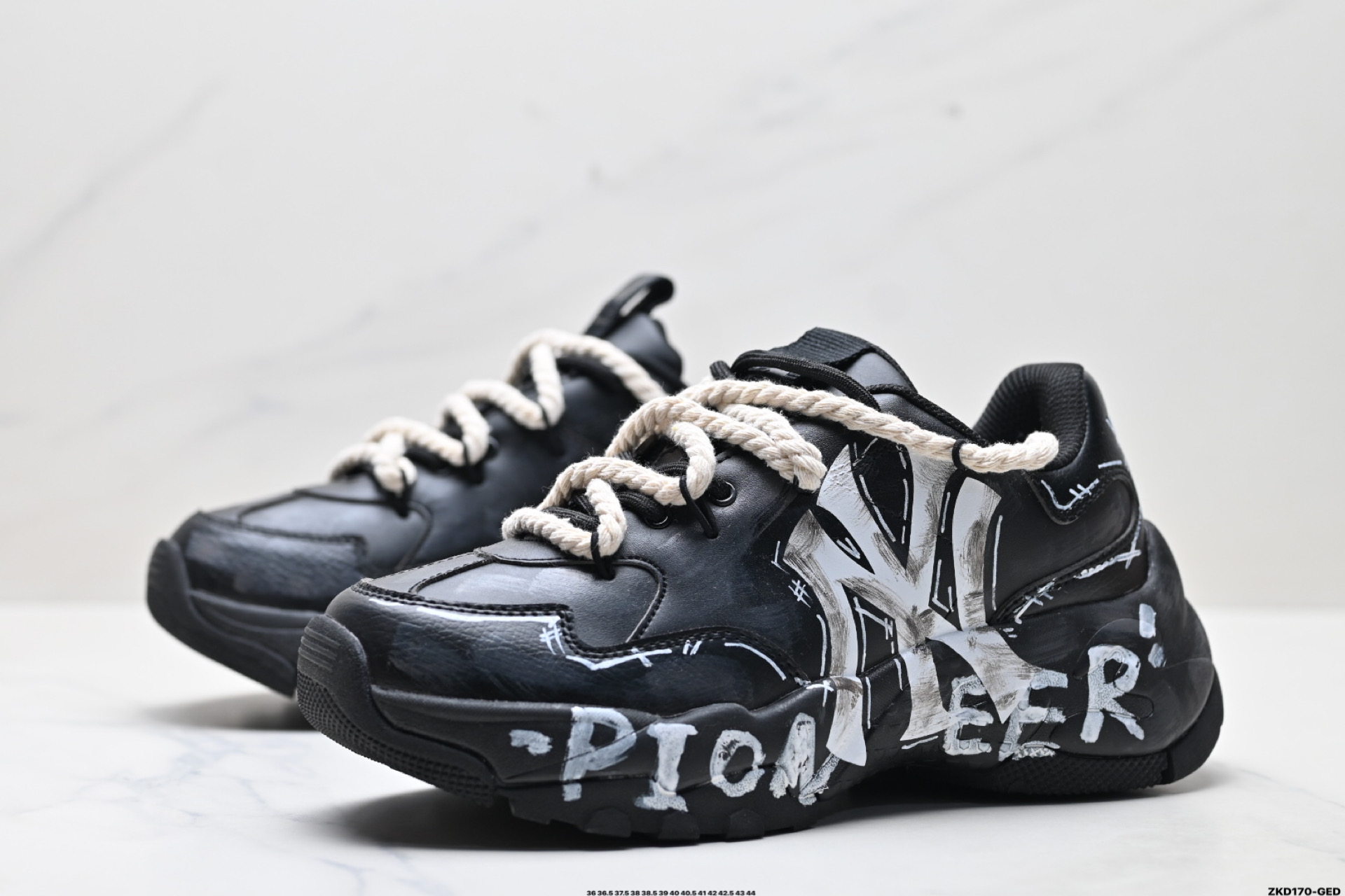 280 MLB BIGBALL CHUNKY PIXEL ‘DIY定制’ 简约时尚 百搭 包裹性保暖防滑防水减震 低帮 板鞋 32SHC101N