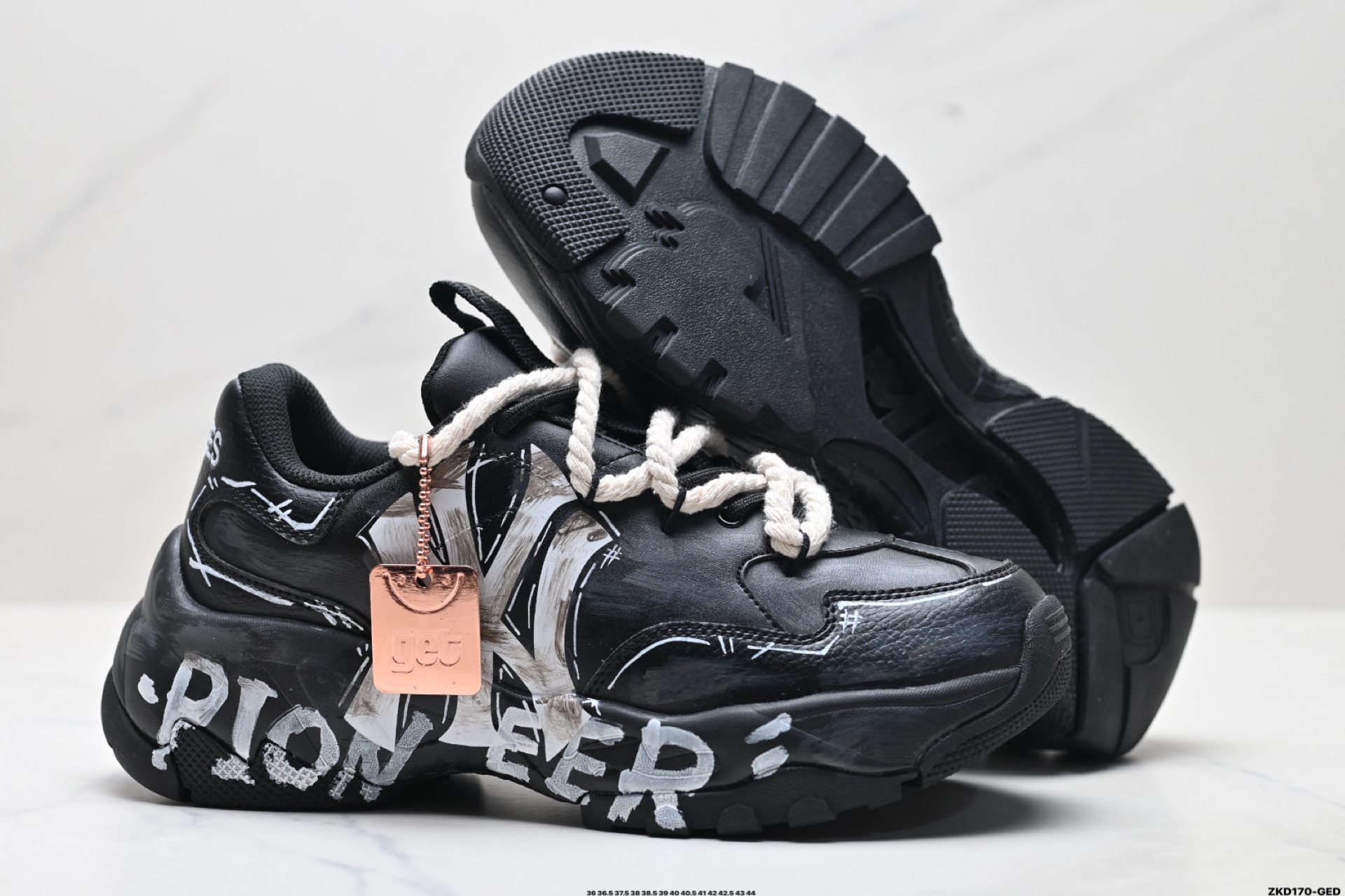 280 MLB BIGBALL CHUNKY PIXEL ‘DIY定制’ 简约时尚 百搭 包裹性保暖防滑防水减震 低帮 板鞋 32SHC101N