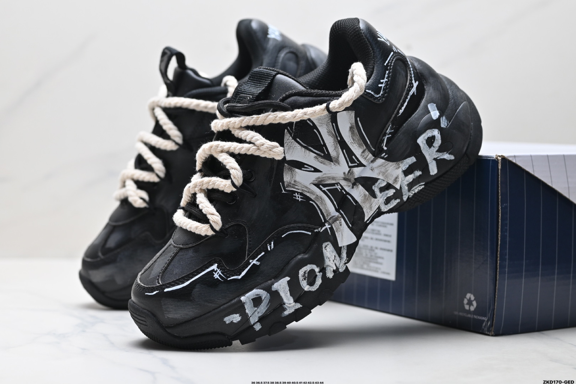 280 MLB BIGBALL CHUNKY PIXEL ‘DIY定制’ 简约时尚 百搭 包裹性保暖防滑防水减震 低帮 板鞋 32SHC101N