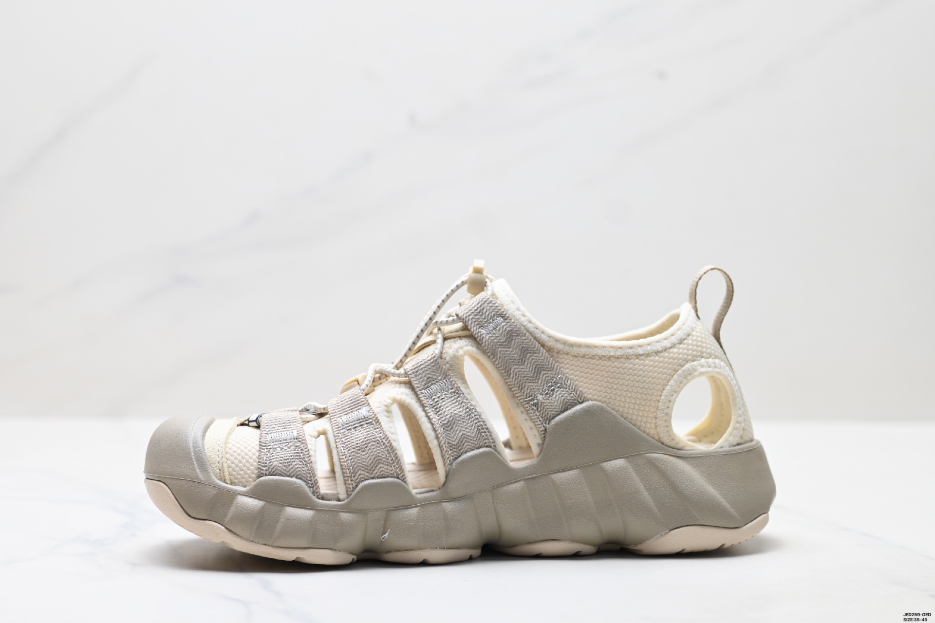 160 KEEN科恩 Newport H2 户外休闲低帮运动凉鞋 防滑透气耐磨 溯溪鞋