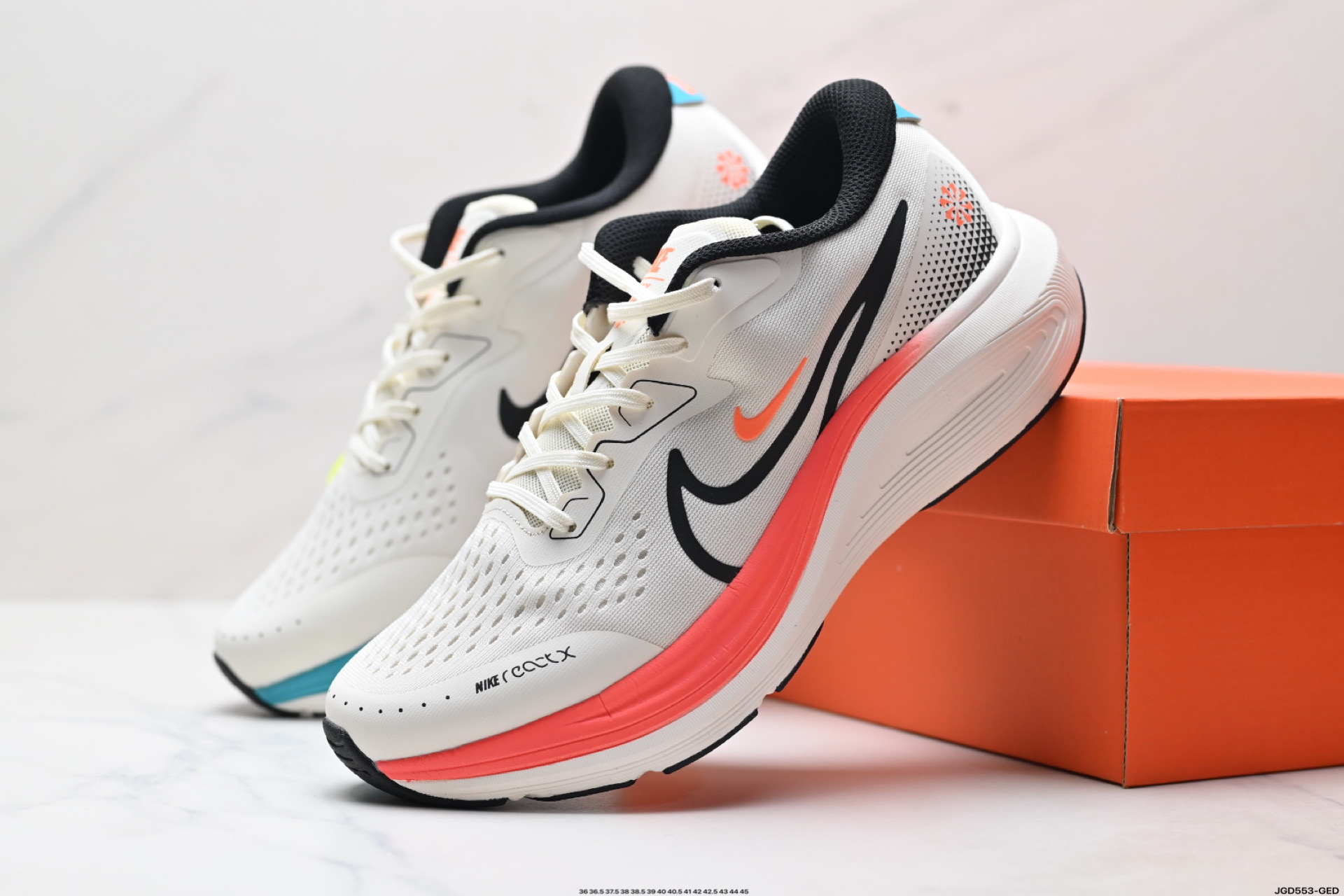 190 耐克NIKE AIR ALPHAZOOM网面透气跑步鞋 FD2722-012