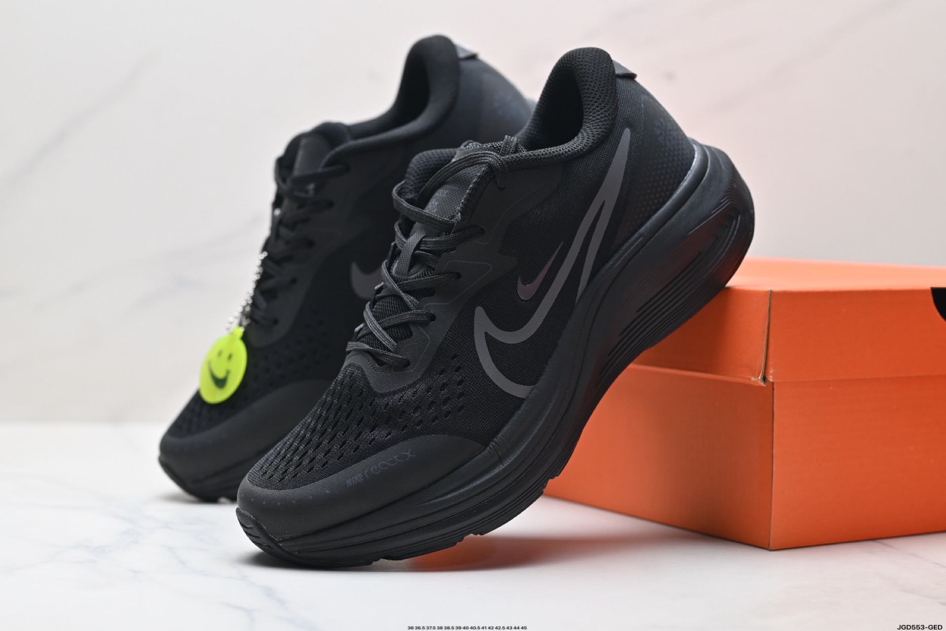 190 耐克NIKE AIR ALPHAZOOM网面透气跑步鞋 FD2722-012