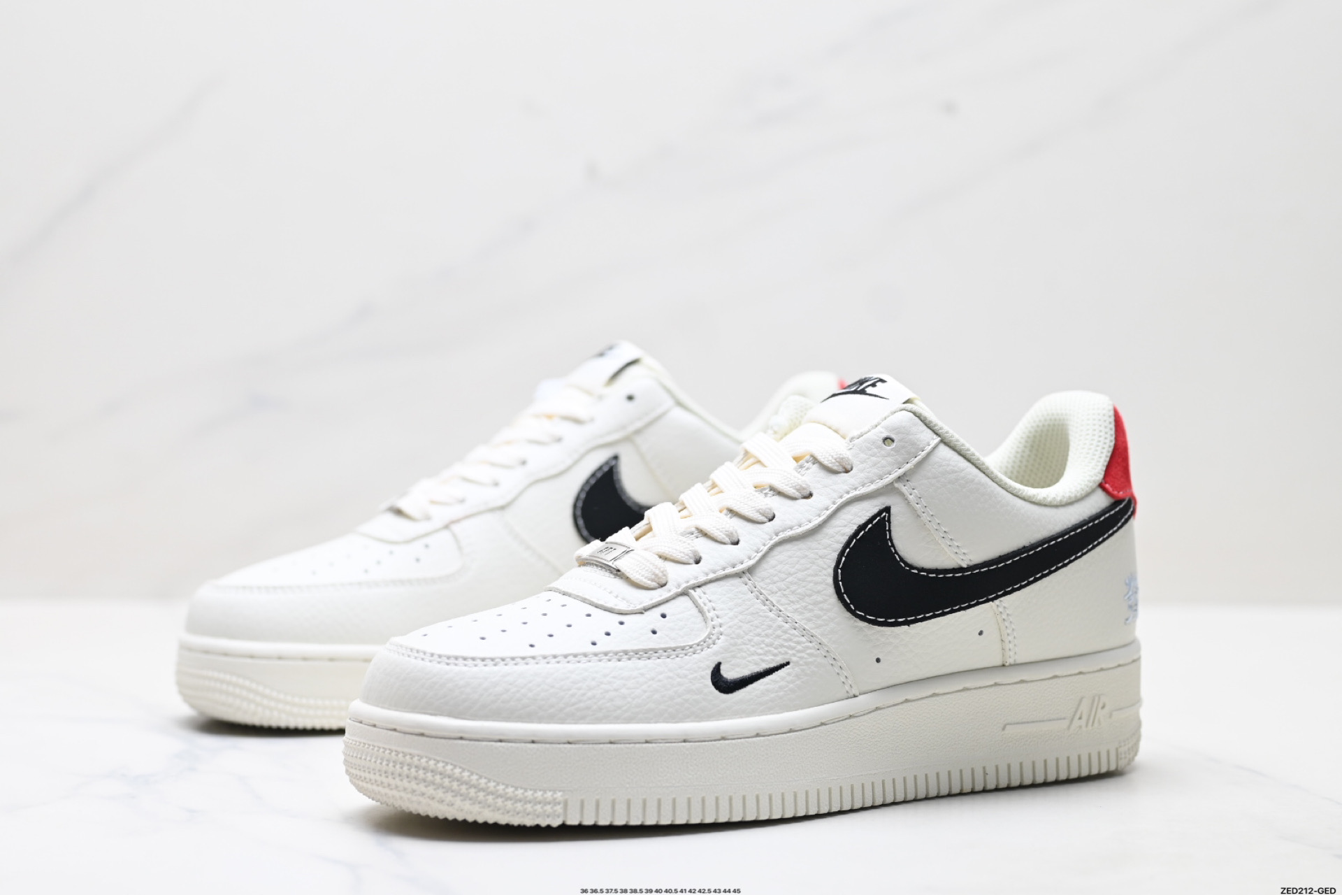 270 NIKE AIR FORCE 1‘07 WB CS5288-025