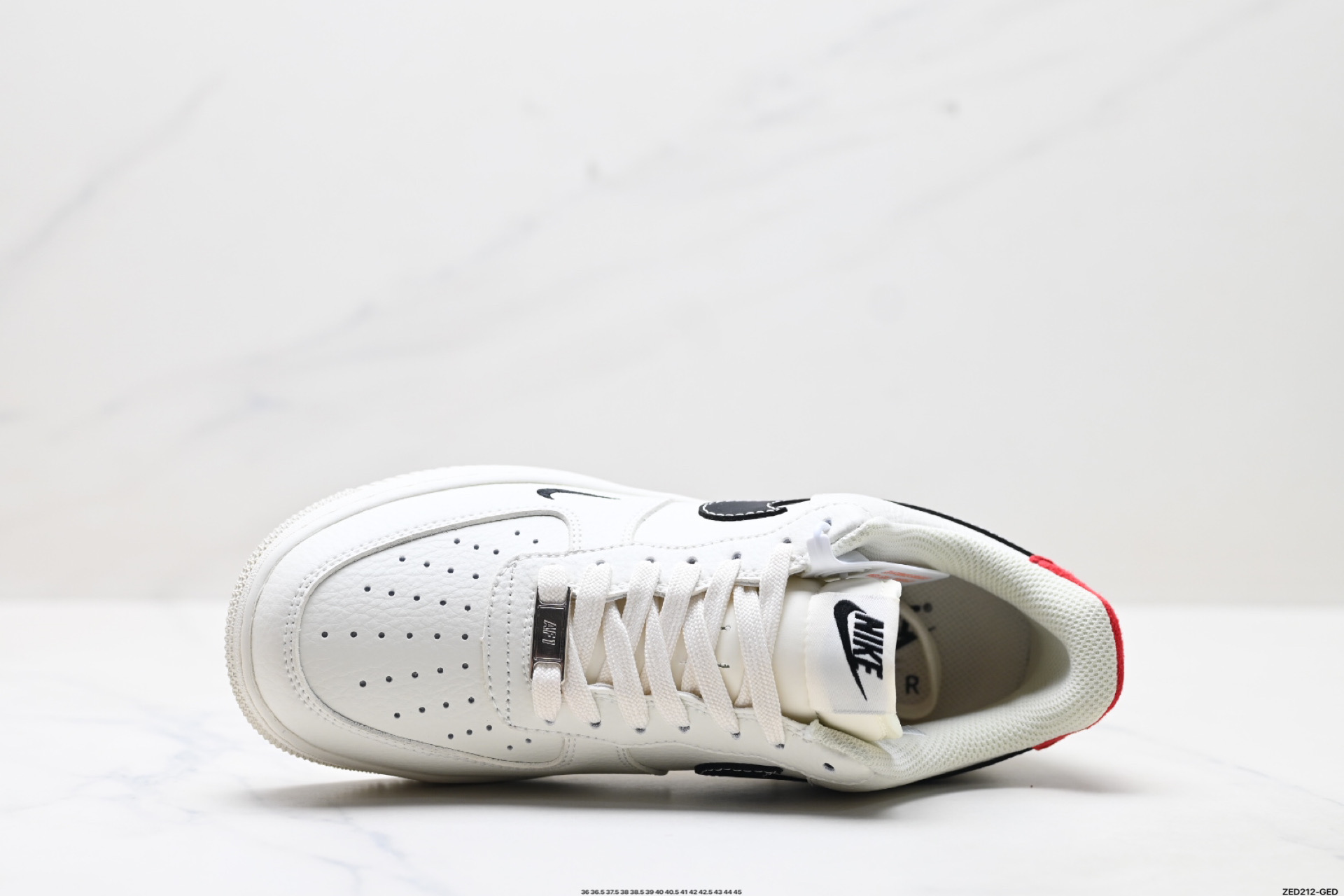 270 NIKE AIR FORCE 1‘07 WB CS5288-025