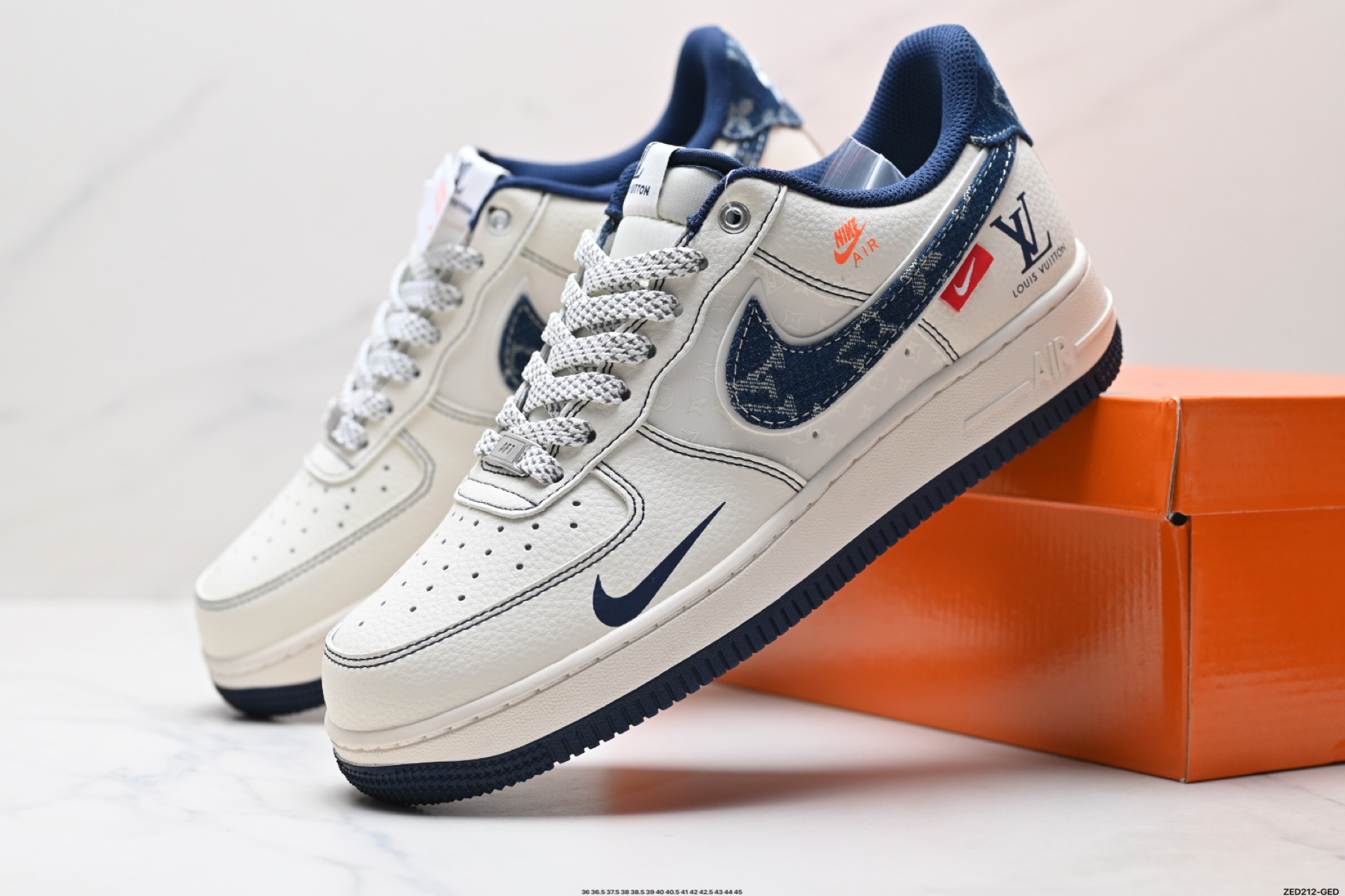 270 NIKE AIR FORCE 1‘07 LV8 YX5066-345