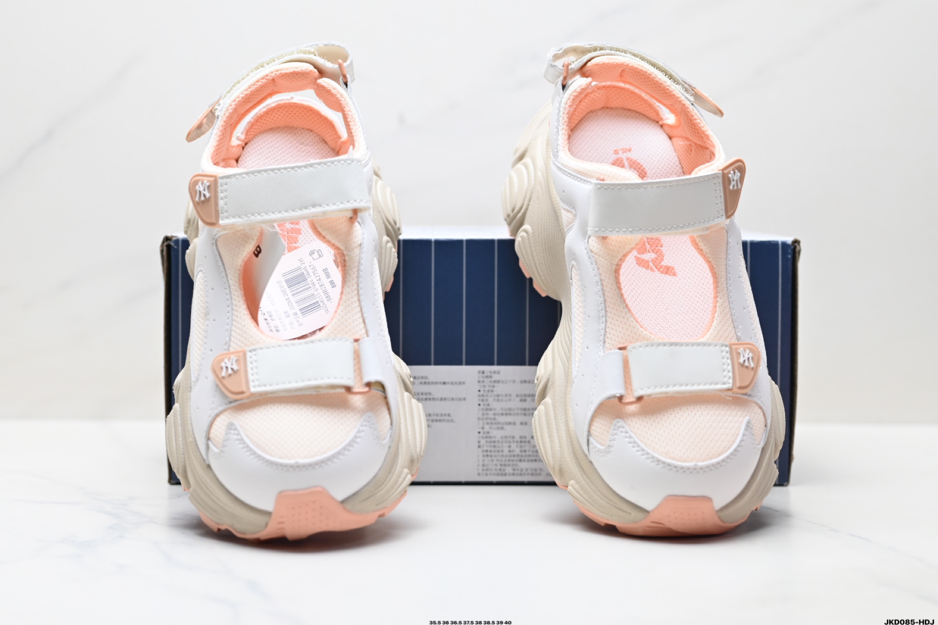 170 MLB Winner Chunky Mask 百搭舒适休闲潮流运动厚底增高防滑耐磨 低帮凉鞋 3ASDW0153