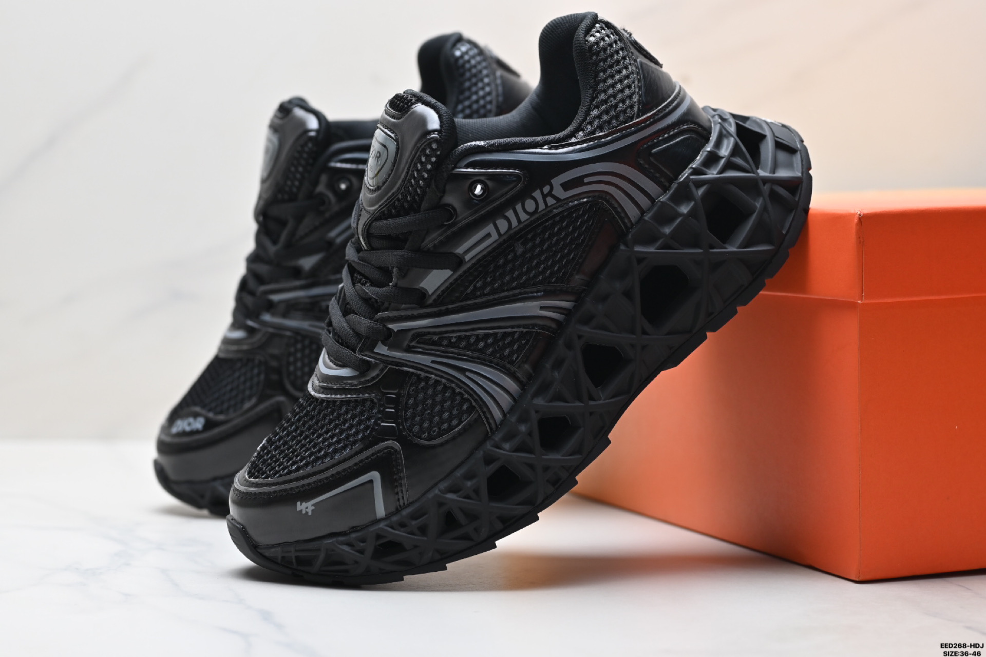 390 纯原DIOR迪奥 B35 圆头系带 低帮 生活休闲鞋-Chinese UA Cheap High Quatity Brand Clothes Bags handbags Sneakers wholesale wholesaler seller from China Factory suppliers Fashion Clothing Shoes best Quality Beautiful Price 390 纯原DIOR迪奥 B35 圆头系带 低帮 生活休闲鞋