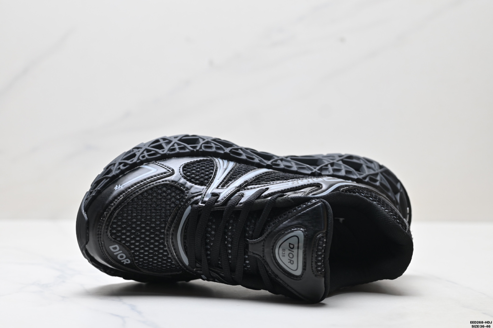 390 纯原DIOR迪奥 B35 圆头系带 低帮 生活休闲鞋-Chinese UA Cheap High Quatity Brand Clothes Bags handbags Sneakers wholesale wholesaler seller from China Factory suppliers Fashion Clothing Shoes best Quality Beautiful Price 390 纯原DIOR迪奥 B35 圆头系带 低帮 生活休闲鞋