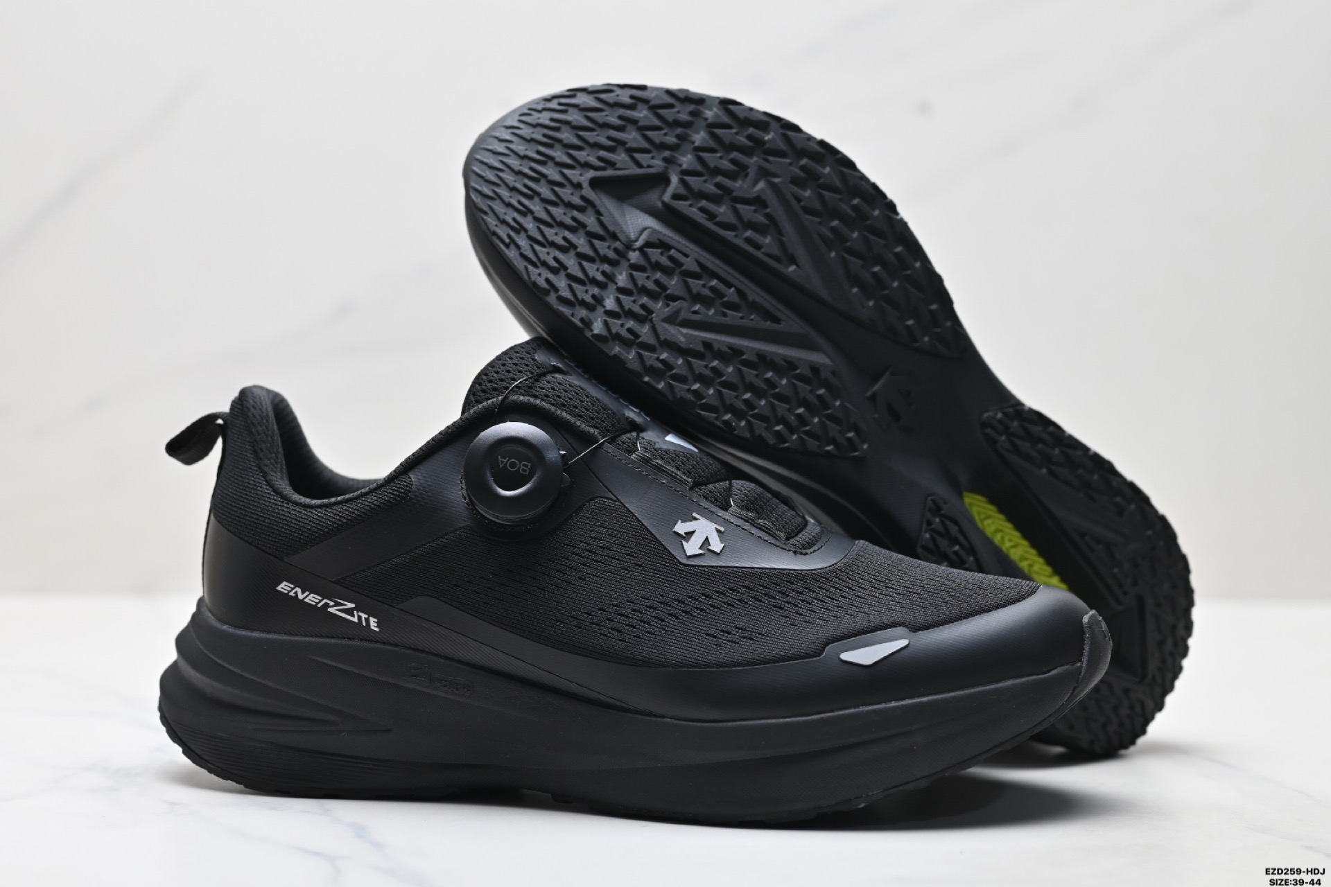 380 纯原迪桑特DESCENTE ENERZITE LAVITATE 3.0 KNIT 时尚防滑 低帮跑步鞋 D5231RRN07