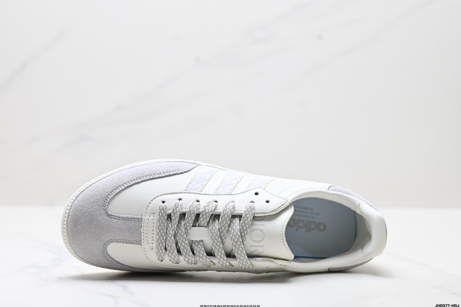 200 Adidas Originals Samba OG ‘DIY’桑巴舞系列 阿迪达斯 三叶草绅士德训足球风百搭低帮休闲运动板鞋 GJ75808