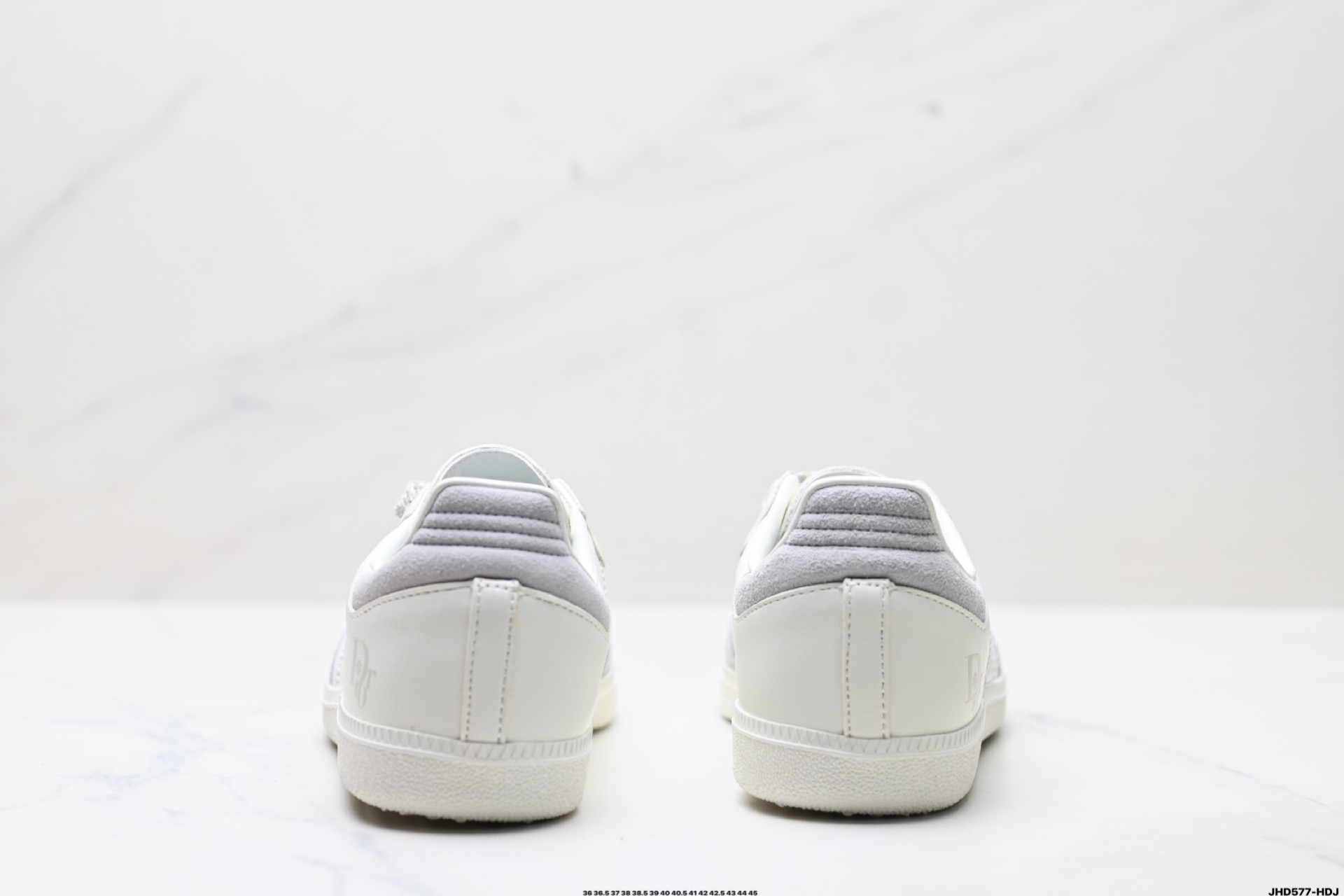 200 Adidas Originals Samba OG ‘DIY’桑巴舞系列 阿迪达斯 三叶草绅士德训足球风百搭低帮休闲运动板鞋 GJ75808