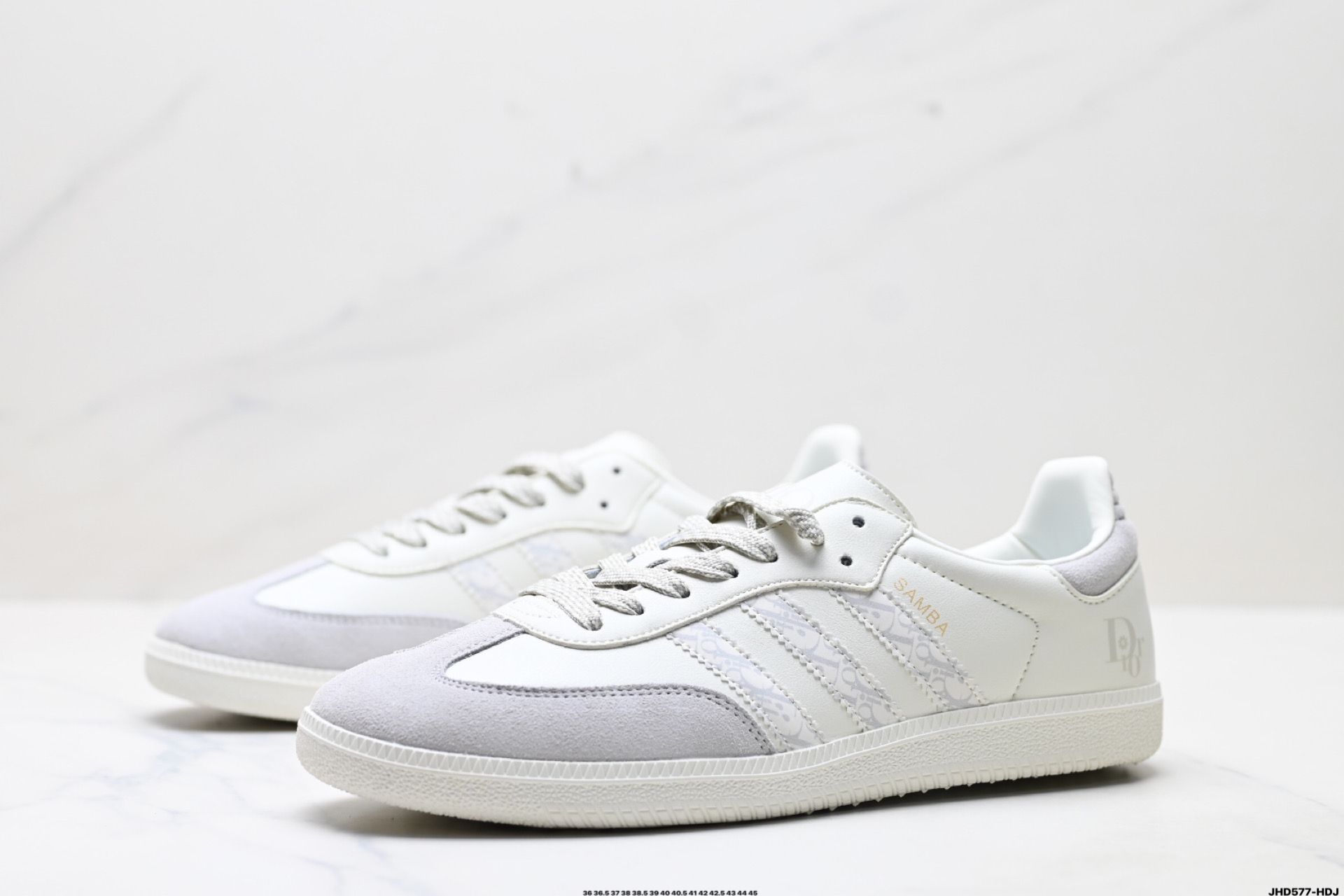 200 Adidas Originals Samba OG ‘DIY’桑巴舞系列 阿迪达斯 三叶草绅士德训足球风百搭低帮休闲运动板鞋 GJ75808