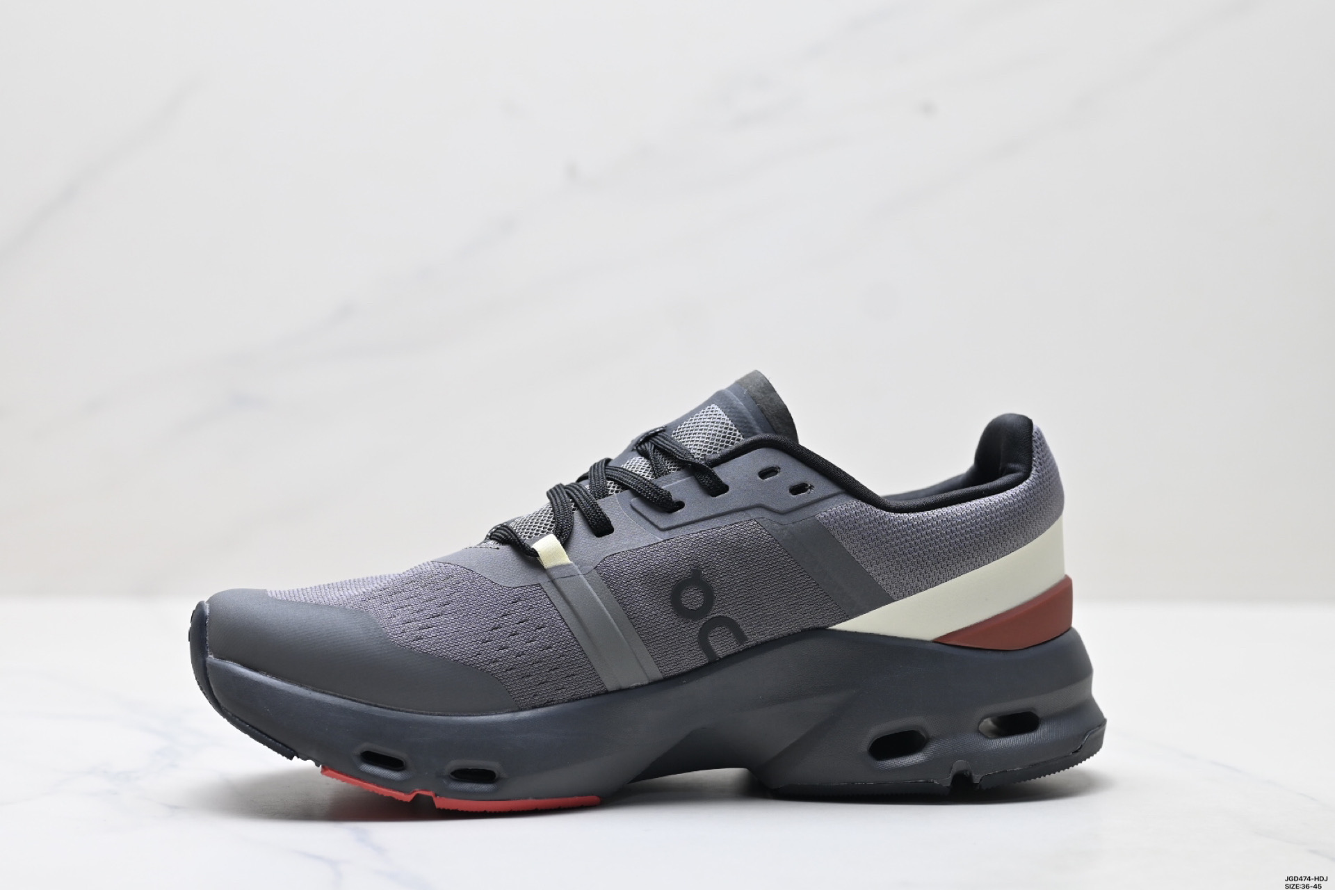 190 On昂跑Cloudpulse 轻量运动休闲鞋 脚感很舒服 鞋底柔软且包裹性好