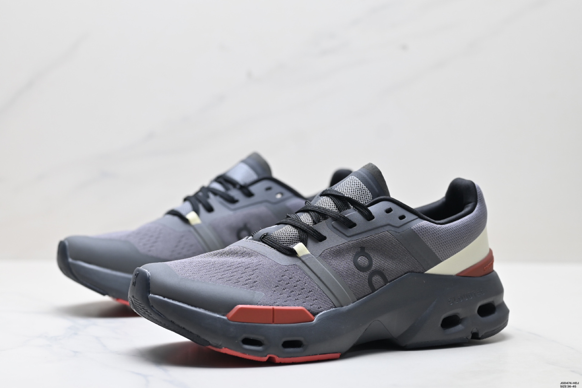 190 On昂跑Cloudpulse 轻量运动休闲鞋 脚感很舒服 鞋底柔软且包裹性好