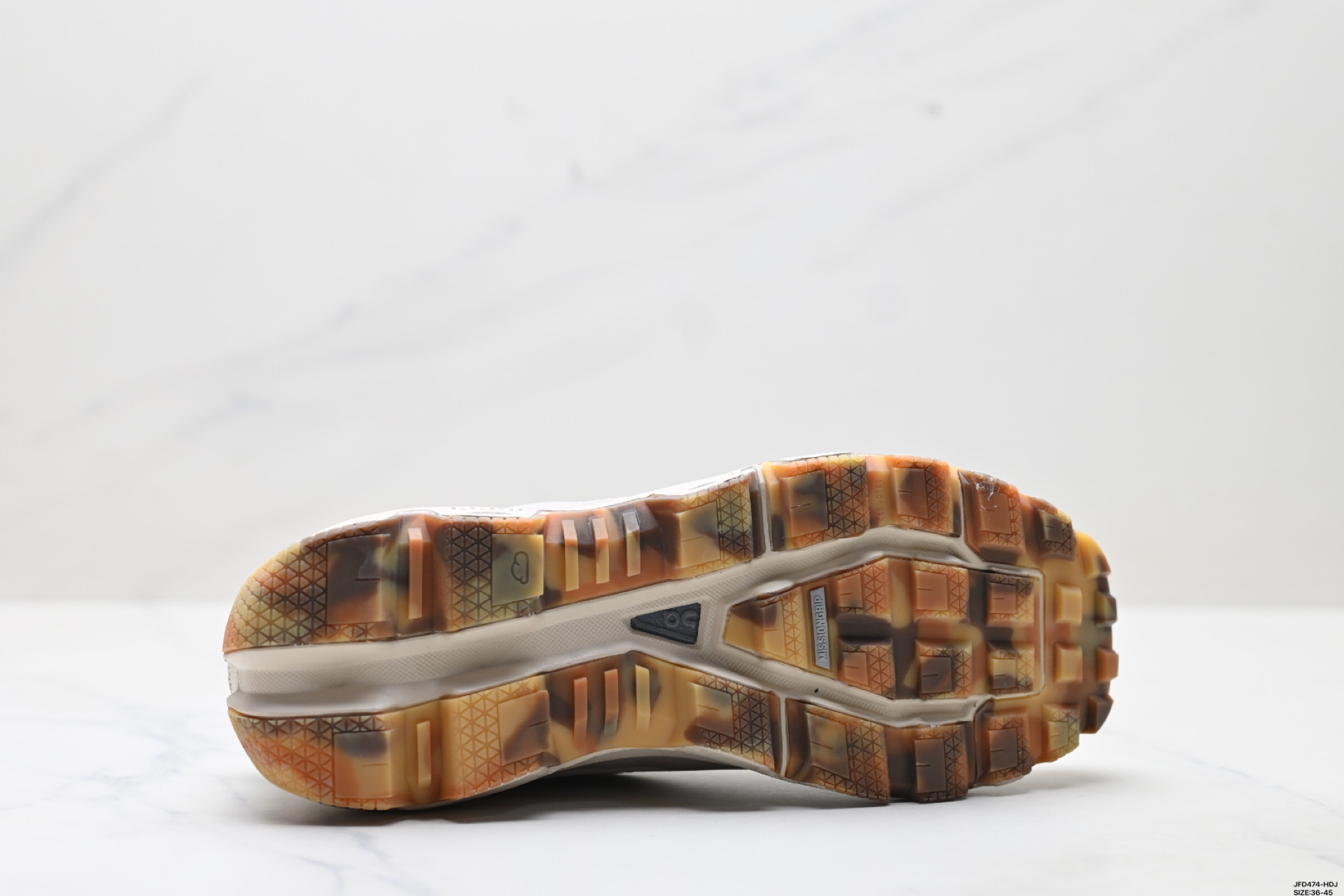 180 On昂跑 Cloudventure LOEWE 2系列低帮轻量舒适多功能休闲运动鞋-Chinese UA Cheap High Quatity Brand Clothes Bags handbags Sneakers wholesale wholesaler seller from China Factory suppliers Fashion Clothing Shoes best Quality Beautiful Price 180 On昂跑 Cloudventure LOEWE 2系列低帮轻量舒适多功能休闲运动鞋