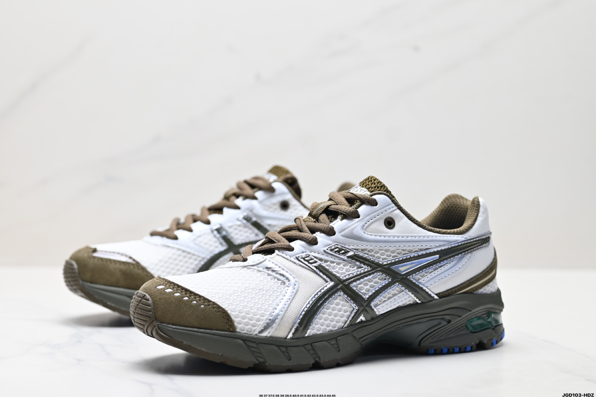 190 Asics GEL-DS TRAINER 14亚瑟士 复古运动休闲运动鞋 老爹鞋 1203A810-101