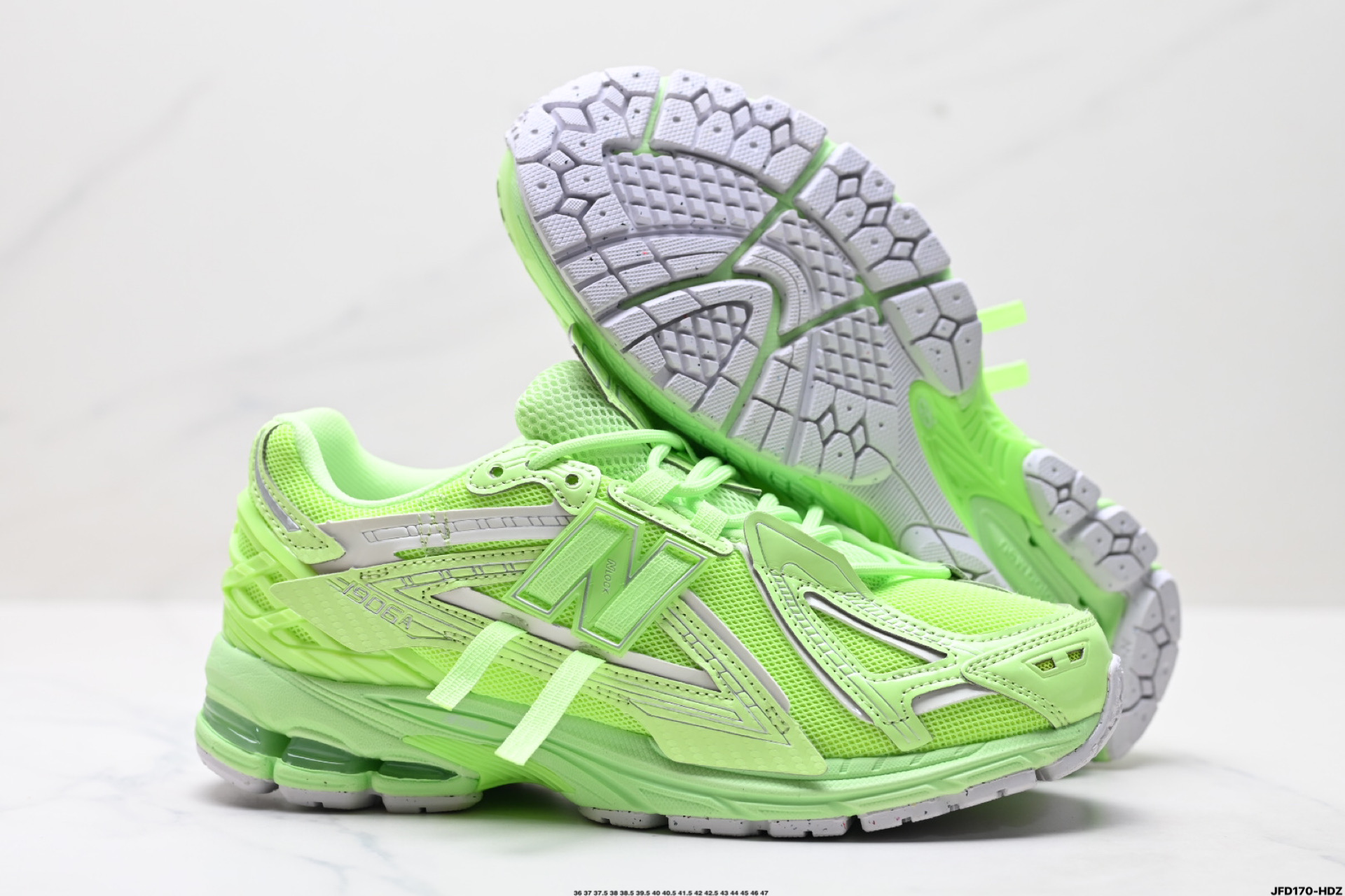 180 New Balance M1906系列 新百伦 复古单品宝藏老爹鞋款 U1906RNE