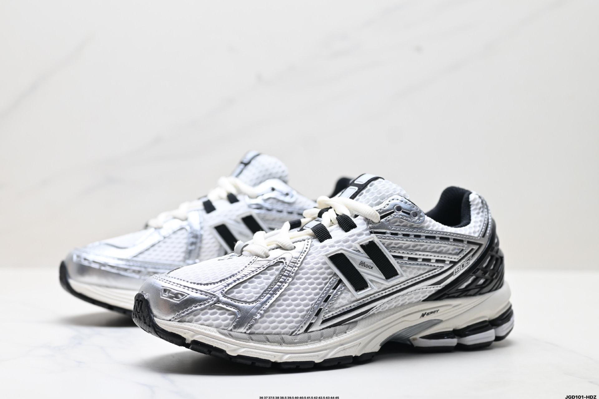 190 New Balance M1906系列 新百伦 复古单品宝藏老爹鞋款 M1906RER