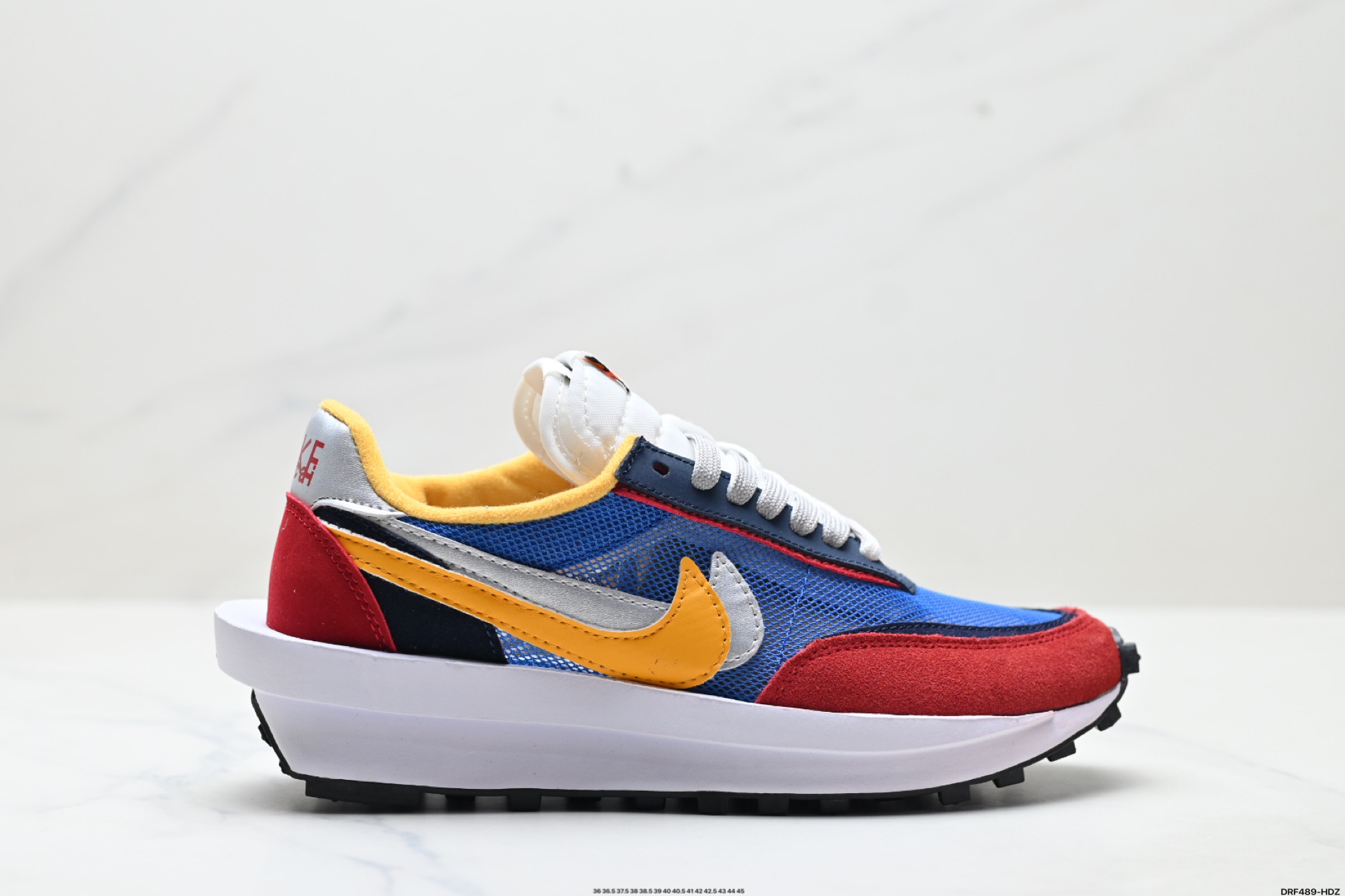 🈴️💰150
真标✅NIKE LDWAFFLE / SF华夫1代
解构高端跑鞋 联名设计
双钩双鞋舌设计 遵循原版
官方货号:DH2684-400
尺码:36 36.5 37.5 38 38.5 39 40 40.5 41 42 42.5 43 44 45
ID:DRF489-HDZ