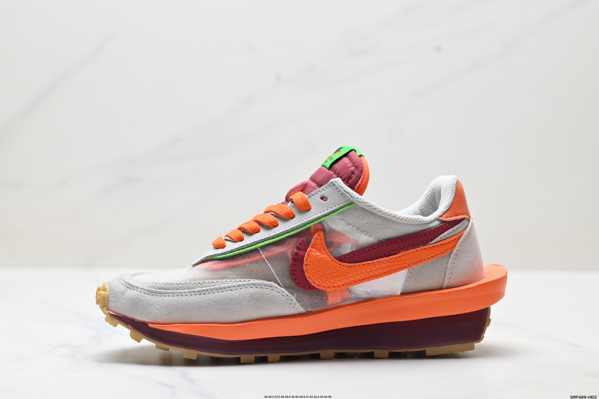 💰150
真标✅NIKE LDWAFFLE / SF华夫1代
解构高端跑鞋 联名设计
双钩双鞋舌设计 遵循原版
官方货号:DH2684-400
尺码:36 36.5 37.5 38 38.5 39 40 40.5 41 42 42.5 43 44 45
ID:DRF489-HDZ