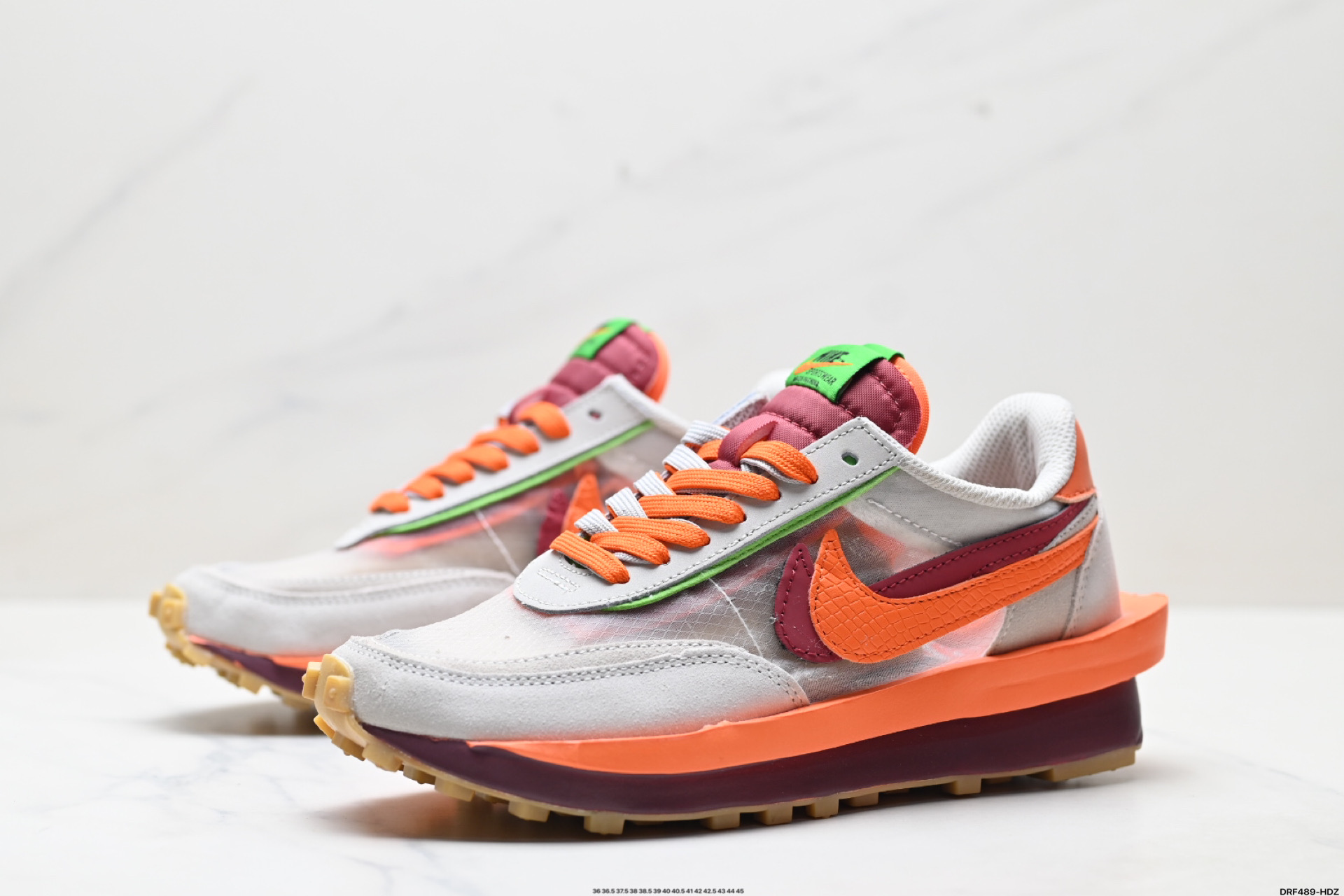💰150
真标✅NIKE LDWAFFLE / SF华夫1代
解构高端跑鞋 联名设计
双钩双鞋舌设计 遵循原版
官方货号:DH2684-400
尺码:36 36.5 37.5 38 38.5 39 40 40.5 41 42 42.5 43 44 45
ID:DRF489-HDZ