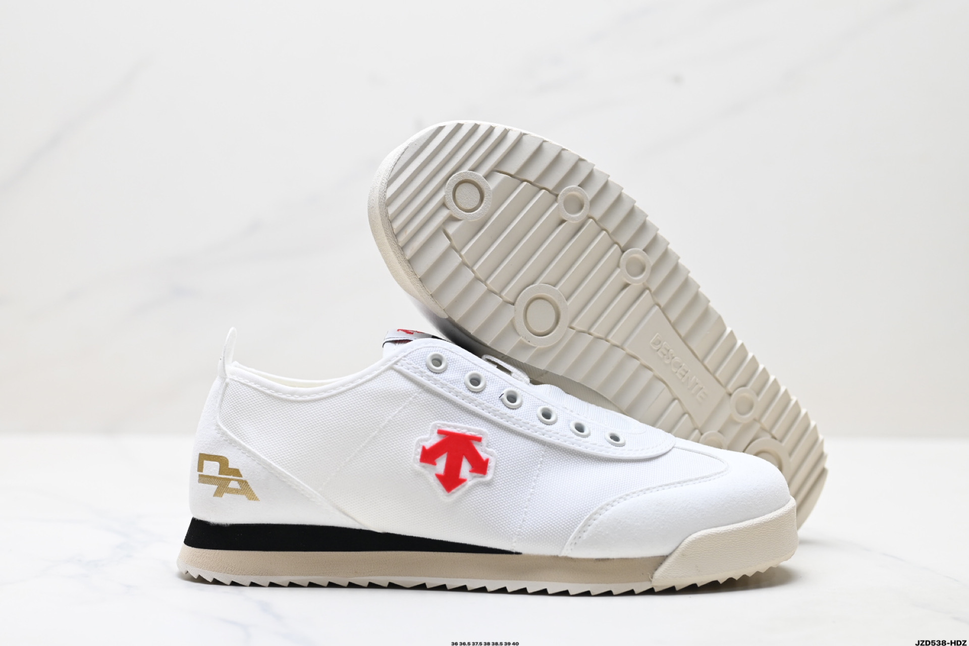 150 DESCENTE迪桑特CHRON系列男女同款CHRON复古运动休闲鞋帆布鞋 D4231LSN14-Chinese UA Cheap High Quatity Brand Clothes Bags handbags Sneakers wholesale wholesaler seller from China Factory suppliers Fashion Clothing Shoes best Quality Beautiful Price 150 DESCENTE迪桑特CHRON系列男女同款CHRON复古运动休闲鞋帆布鞋 D4231LSN14