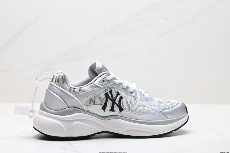 MLB Big Ball Chunky Yankees: Comodidad y Estilo Deportivo en Cada Paso 16 MLB Big Ball Chunky Yankees: Comodidad y Estilo Deportivo en Cada Paso