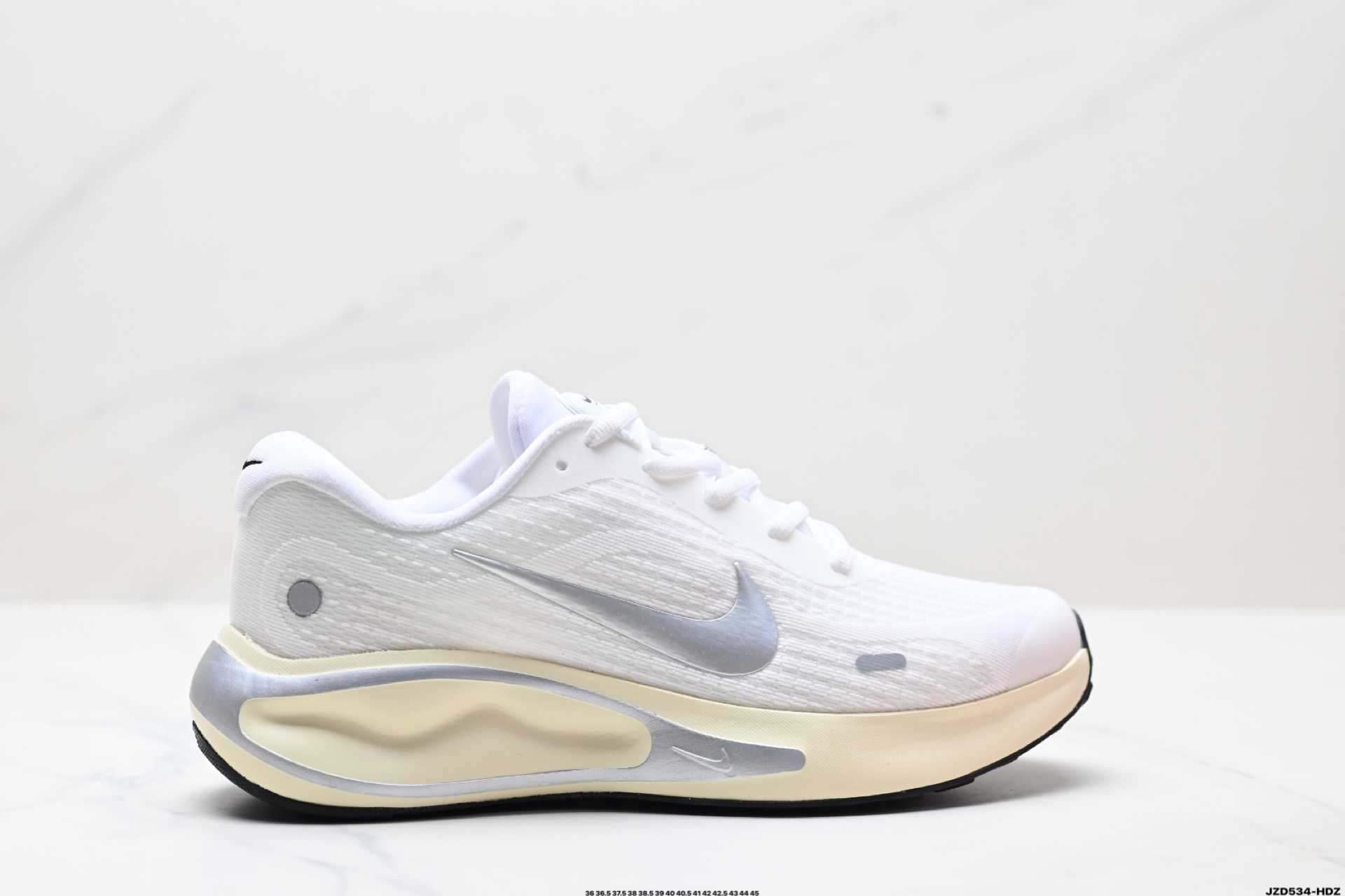 Nike Journey Run 2024: Comodidad y Estabilidad para tus Carreras Diarias 5 i1751389370816 4700 0 0
