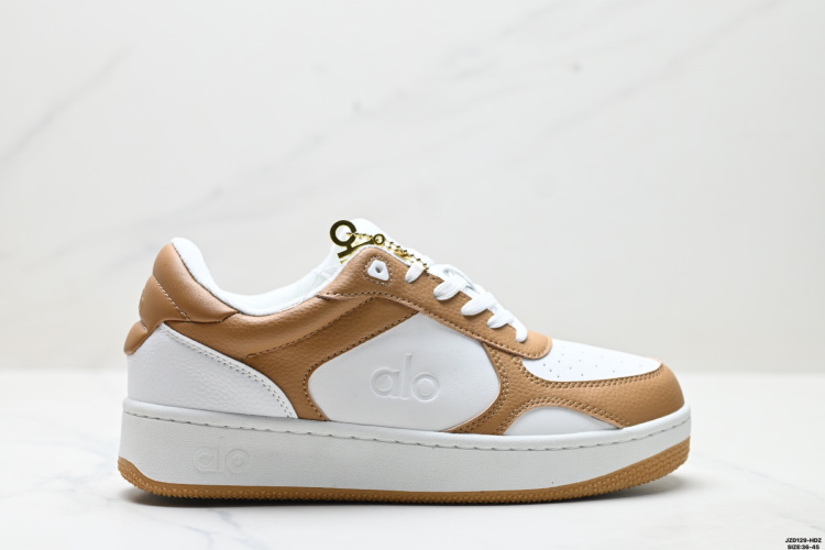 Alo Yoga Recovery Mode Low-Top Sneakers, Lightweight and Shock-Absorbing 1 Alo Yoga Recovery Mode Low-Top Sneakers, Lightweight and Shock-Absorbing