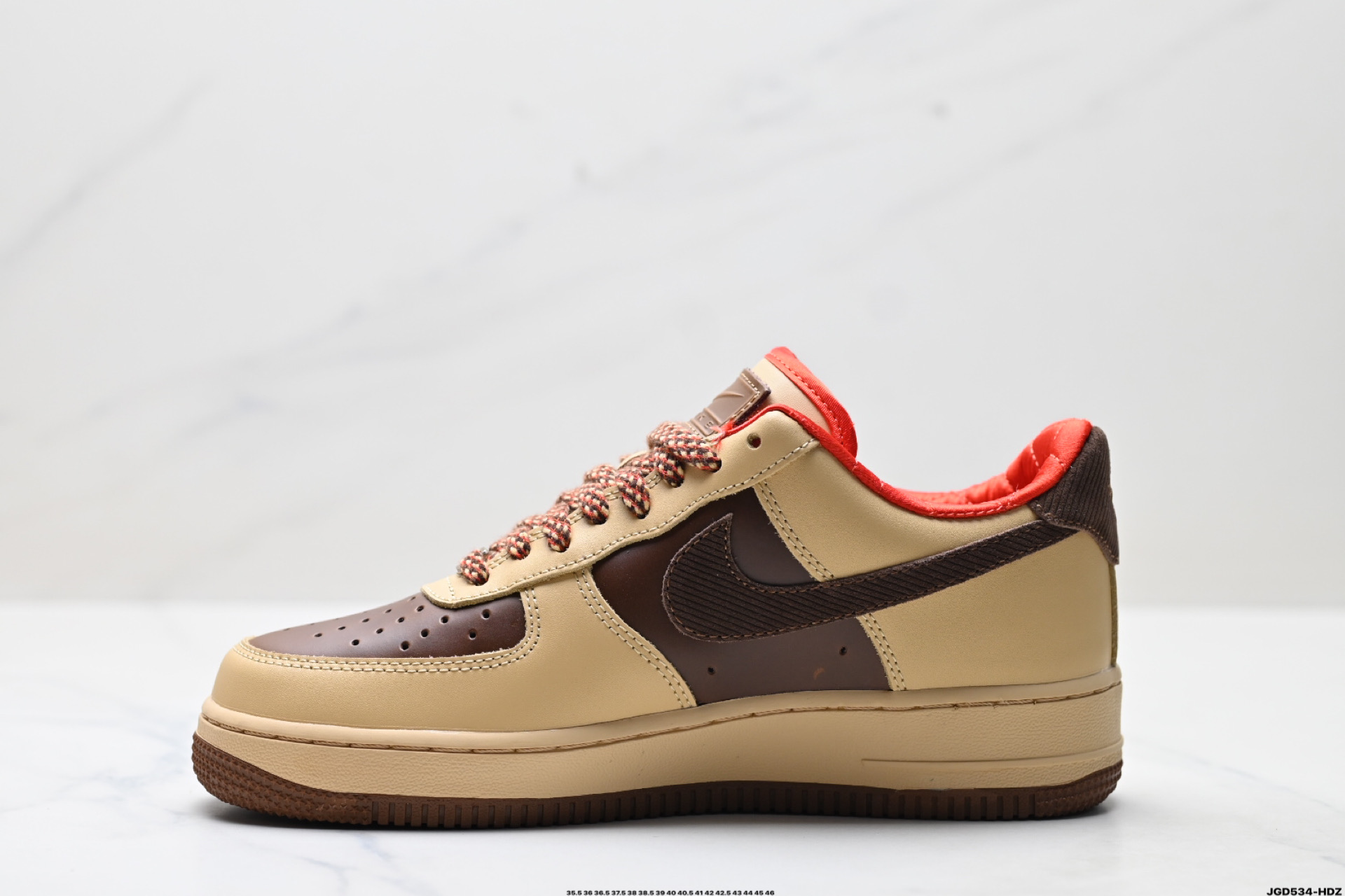 Nike Air Force 1 '07: Estilo Clásico con Detalles Modernos y Comodidad Superior 4 i1751389685631 9030 0 2