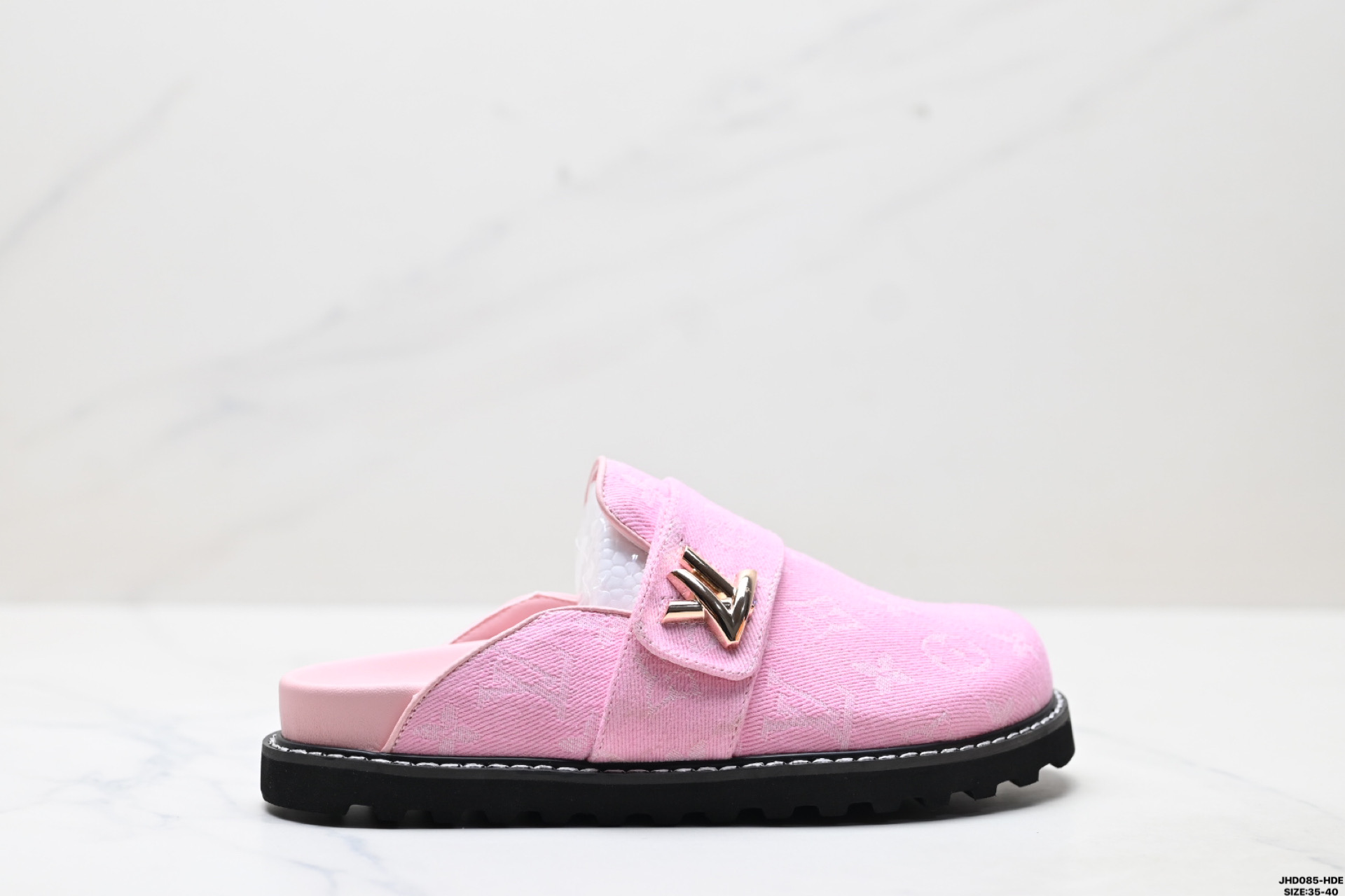 200 LOUIS VUITTON Cosy comfort 牛仔布 平底圆头 路易威登 穆勒鞋 防滑包头拖鞋