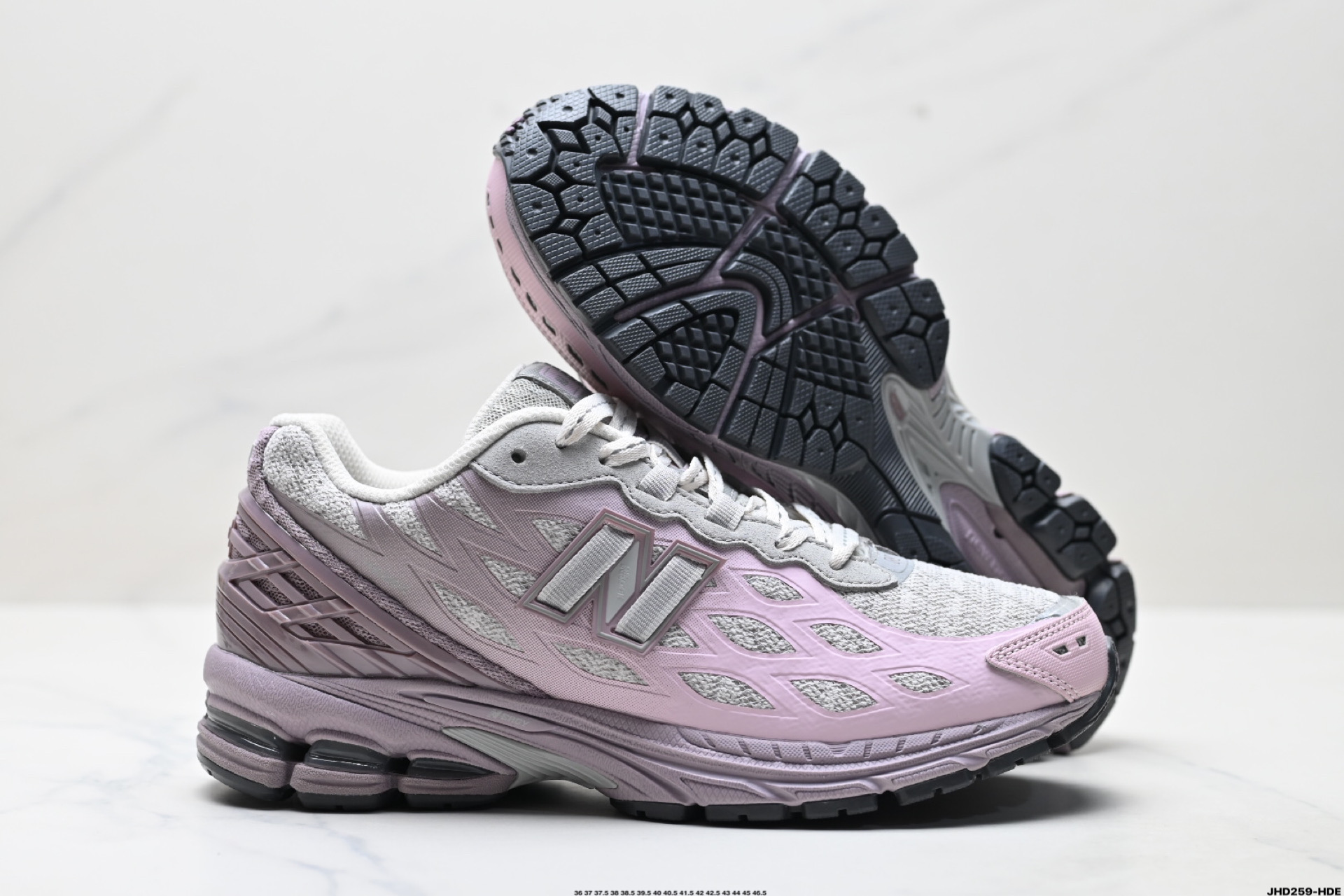 200 New Balance M1906系列 新百伦 复古单品宝藏老爹鞋款 U1906WFA