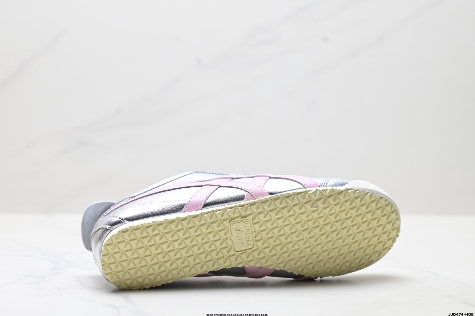 140 Onitsuka Tiger NIPPON MADE 鬼冢虎手工鞋系列 THL7C2-9399-Chinese UA Cheap High Quatity Brand Clothes Bags handbags Sneakers wholesale wholesaler seller from China Factory suppliers Fashion Clothing Shoes best Quality Beautiful Price 140 Onitsuka Tiger NIPPON MADE 鬼冢虎手工鞋系列 THL7C2-9399