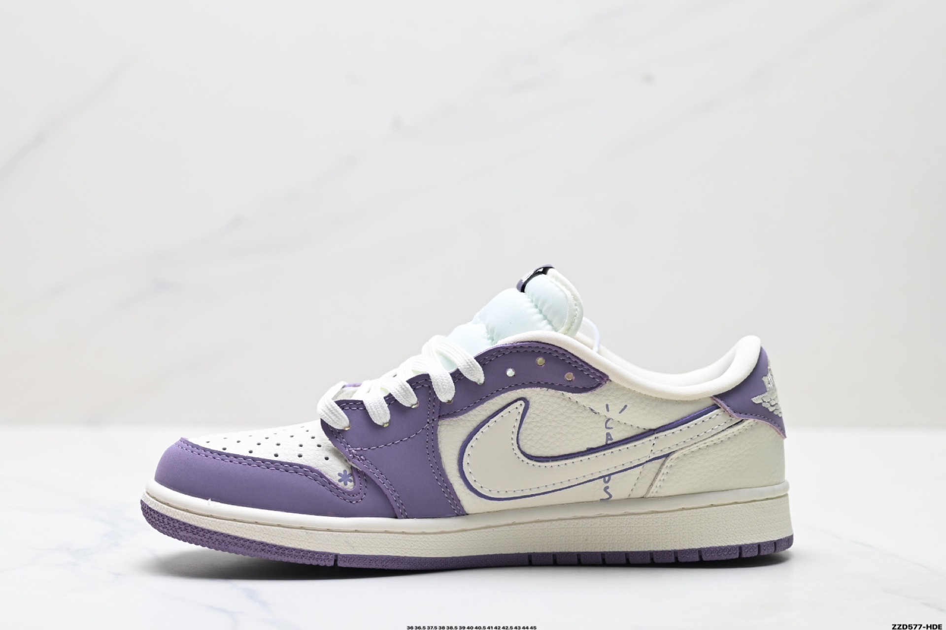 260 Nike Air Jordan 1 x Travis Scott AJ1倒勾 乔一倒钩 ‘DIY’定制 耐克 低帮文化篮球鞋 XB1979-010