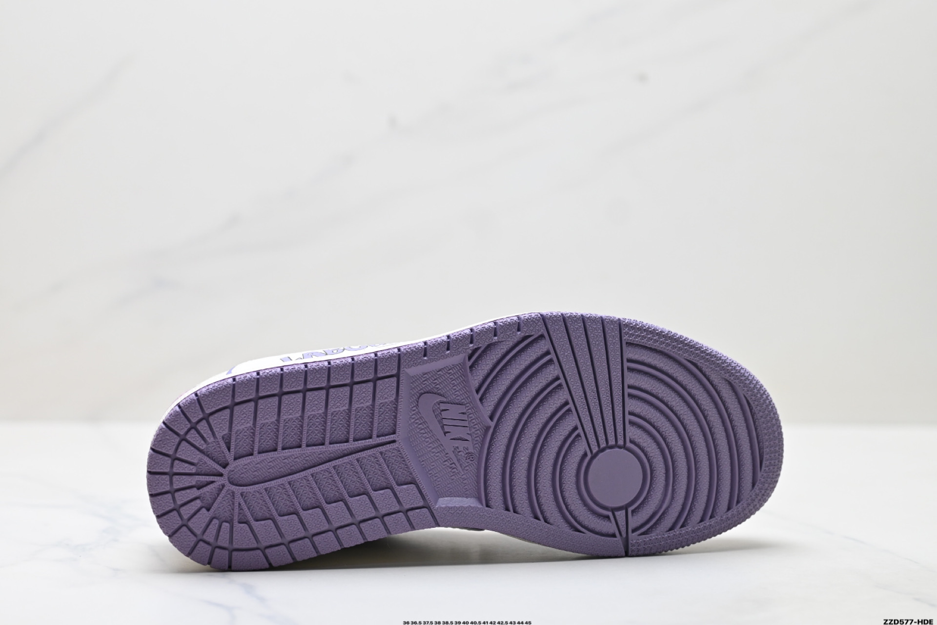 260 Nike Air Jordan 1 x Travis Scott AJ1倒勾 乔一倒钩 ‘DIY’定制 耐克 低帮文化篮球鞋 XB1979-010