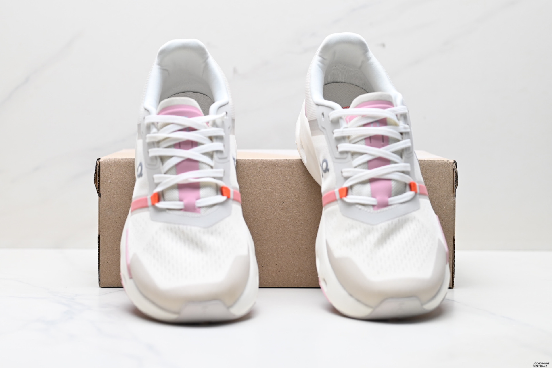 190 On昂跑Cloudpulse 轻量运动休闲鞋 脚感很舒服