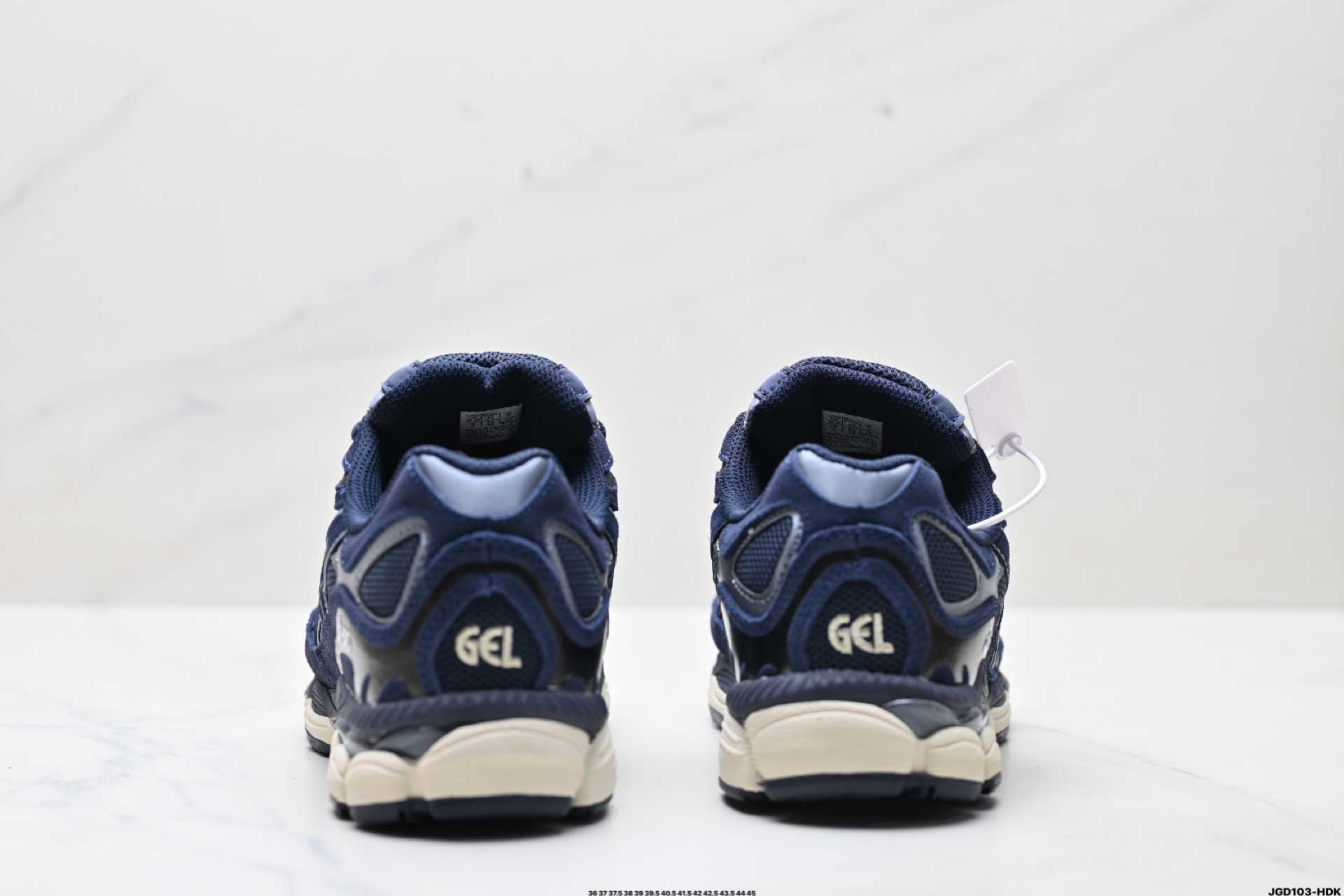 190 ASICS GEL-N亚瑟士 透气网眼鞋面 配合部分合成革材质 采用全新AHAR+橡胶材质 更加耐磨 1203A383-401