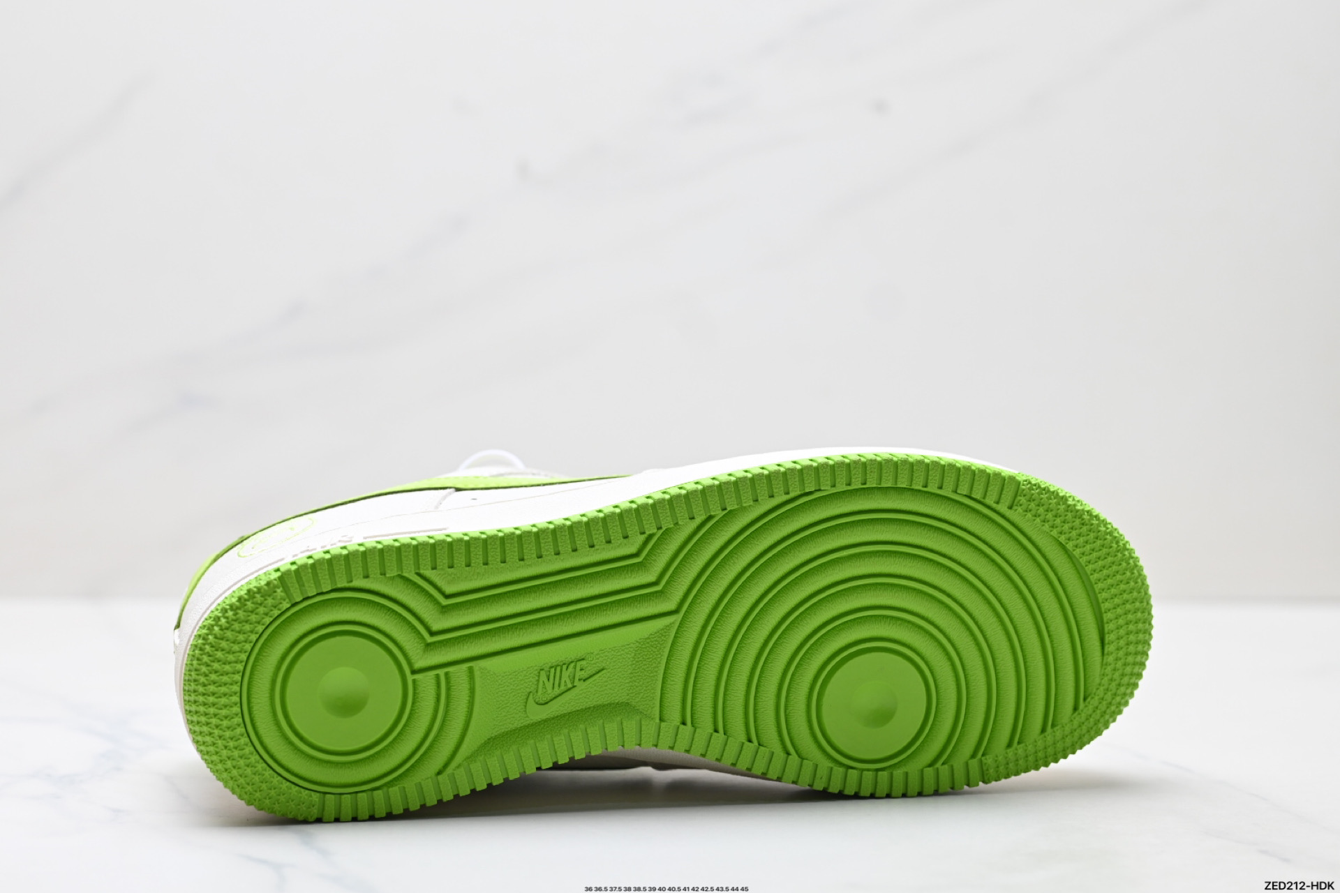 270 NIKE AIR FORCE 1‘07 LV8 XX3168-218