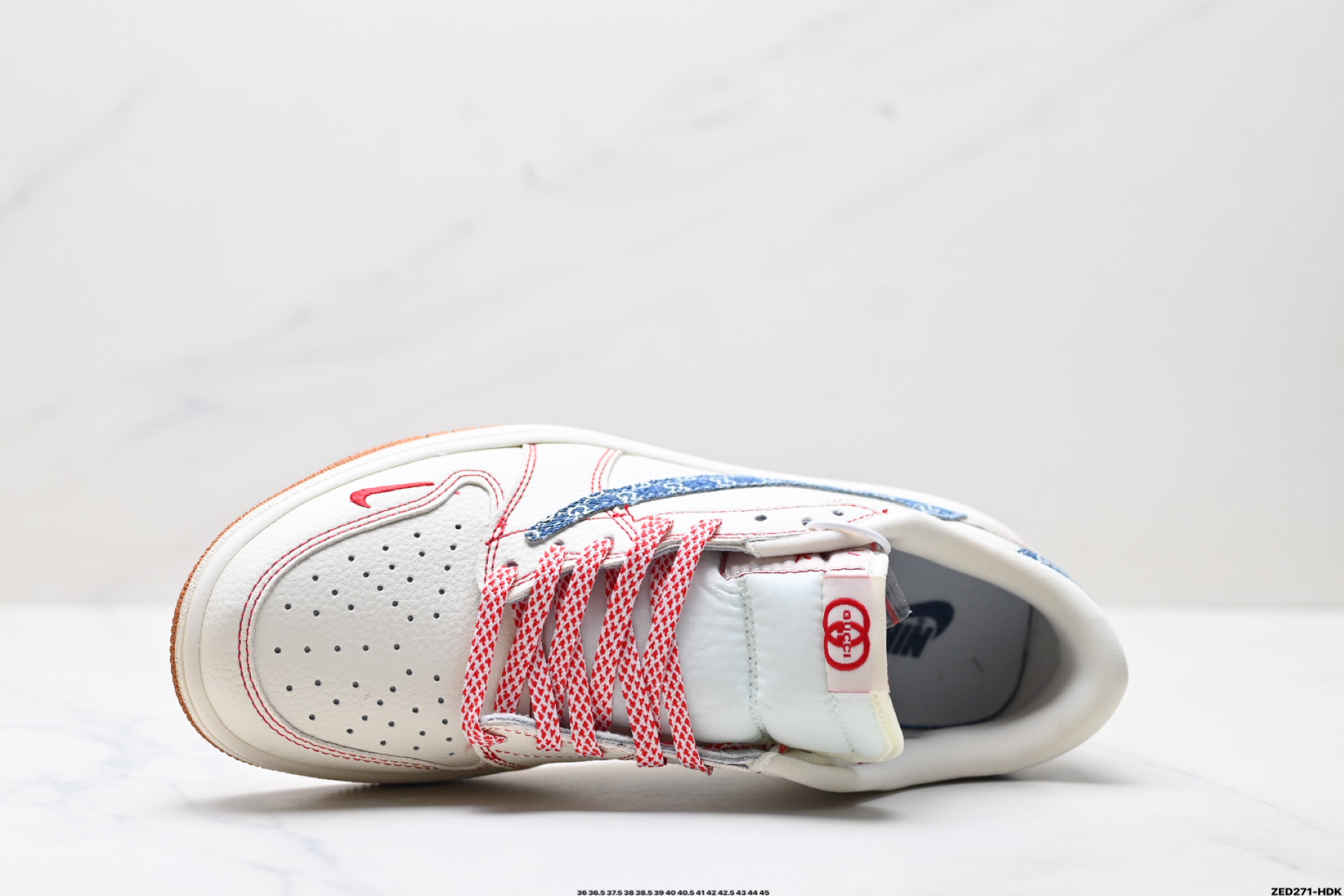 270 Nike Air Jordan 1 x Travis Scott AJ1倒勾 乔一倒钩 ‘DIY’定制 耐克 低帮文化篮球鞋 XQ1979-001