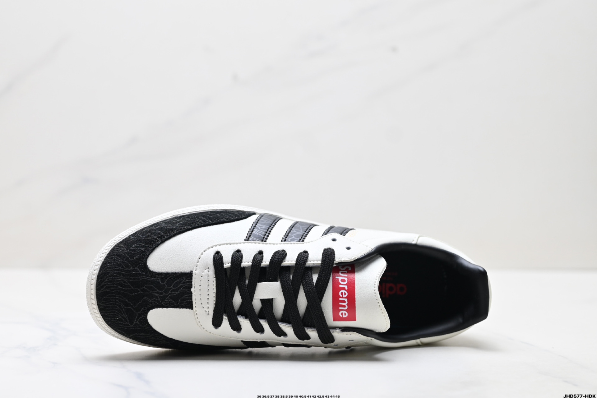 200 Adidas Originals Samba OG ‘DIY’桑巴舞系列 阿迪达斯 三叶草绅士德训足球风百搭低帮休闲运动板鞋 GJ75807