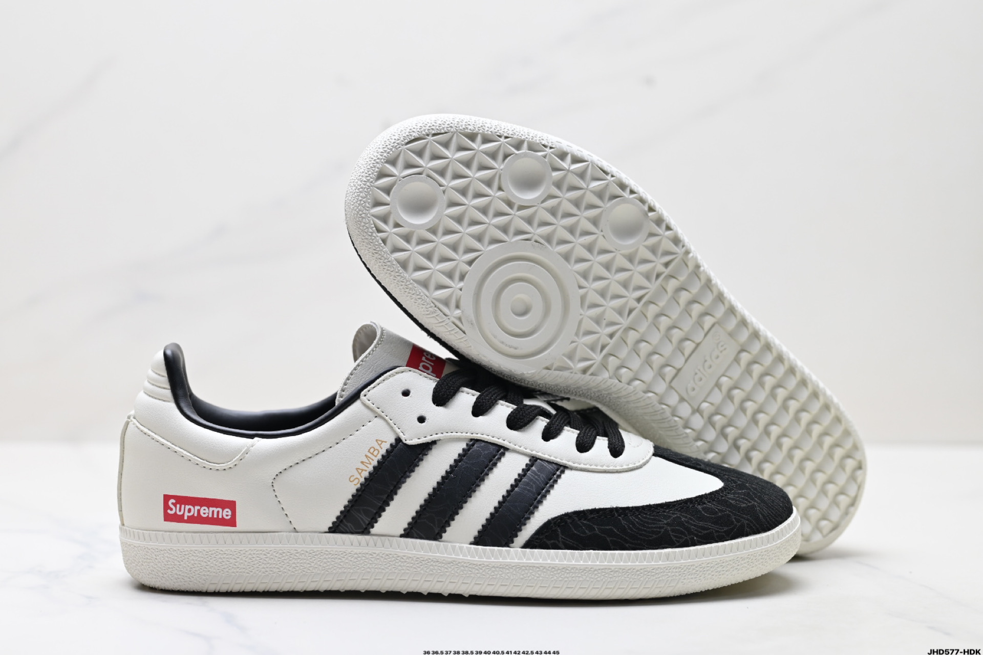 200 Adidas Originals Samba OG ‘DIY’桑巴舞系列 阿迪达斯 三叶草绅士德训足球风百搭低帮休闲运动板鞋 GJ75807