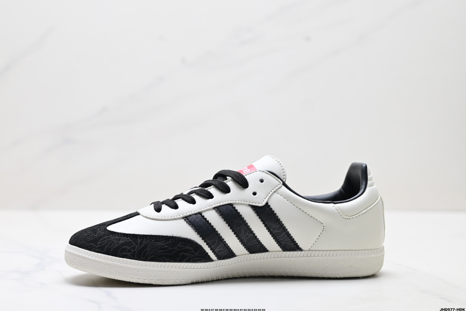 200 Adidas Originals Samba OG ‘DIY’桑巴舞系列 阿迪达斯 三叶草绅士德训足球风百搭低帮休闲运动板鞋 GJ75807