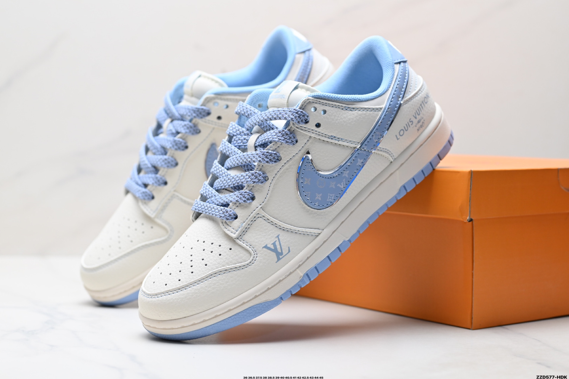 260 Nike Dunk Low Retro ‘DIY高端定制’耐克 低帮休闲运动板鞋 JY6988-109-Chinese UA Cheap High Quatity Brand Clothes Bags handbags Sneakers wholesale wholesaler seller from China Factory suppliers Fashion Clothing Shoes best Quality Beautiful Price 260 Nike Dunk Low Retro ‘DIY高端定制’耐克 低帮休闲运动板鞋 JY6988-109