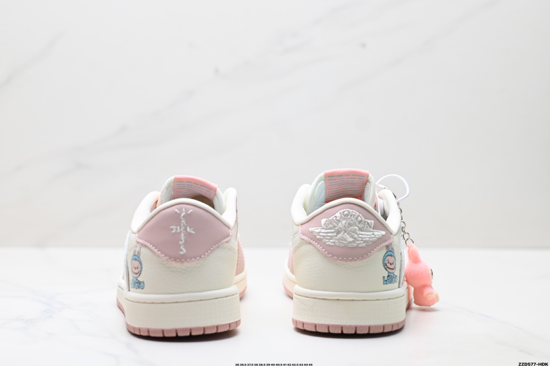 260 Nike Air Jordan 1 x Travis Scott AJ1倒勾 乔一倒钩 ‘DIY’定制 耐克 低帮文化篮球鞋 XB1979-011